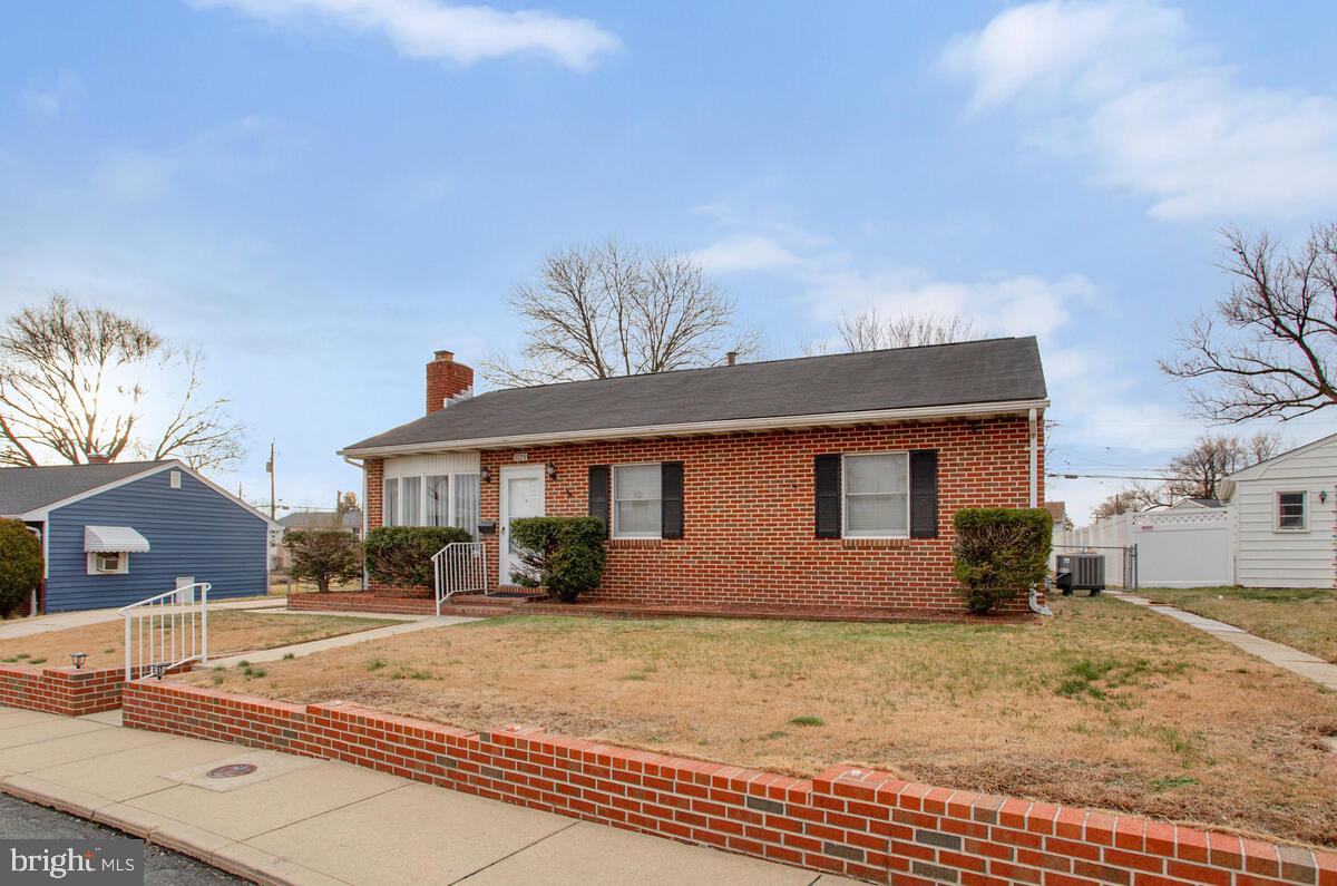 ARUNDEL HILLS - Residential