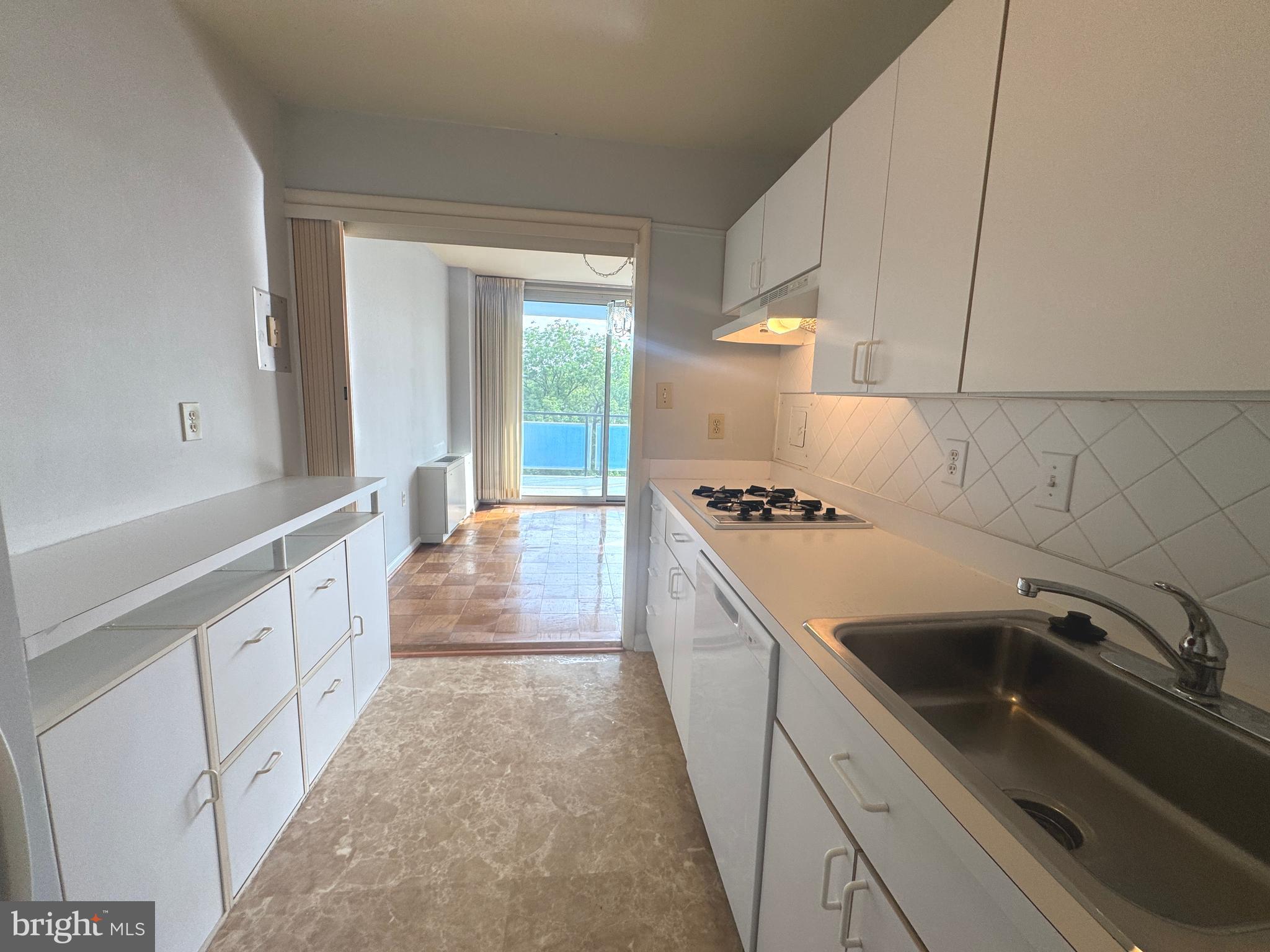 GROSVENOR PARK - Residential