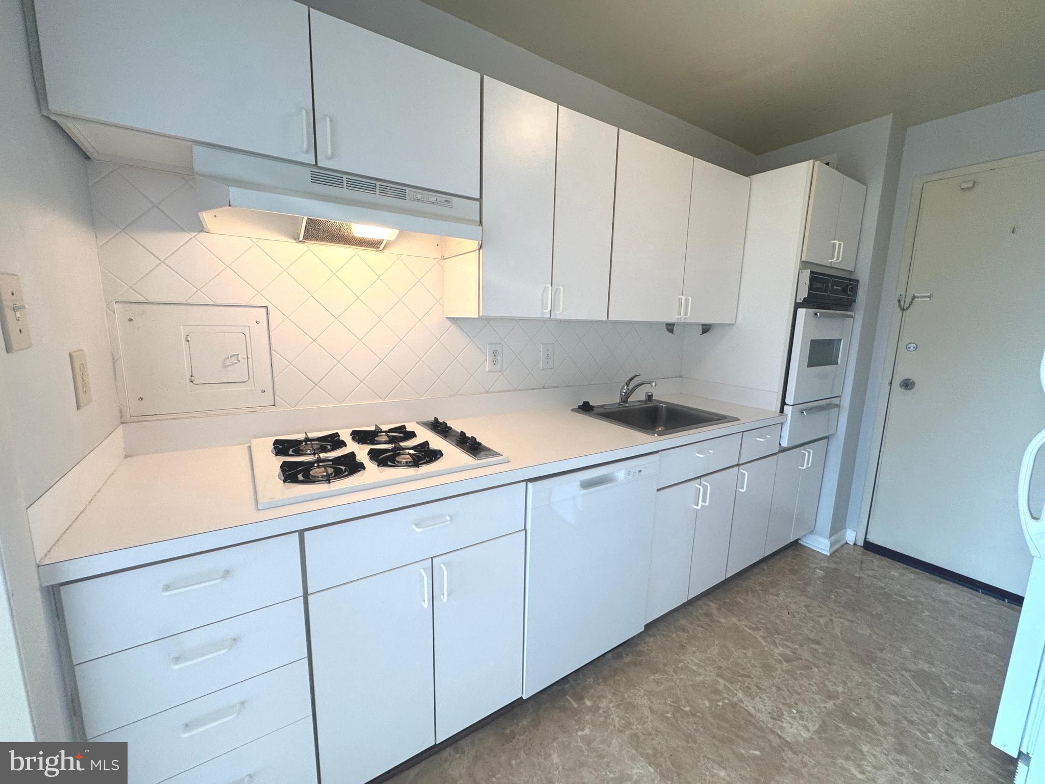 GROSVENOR PARK - Residential