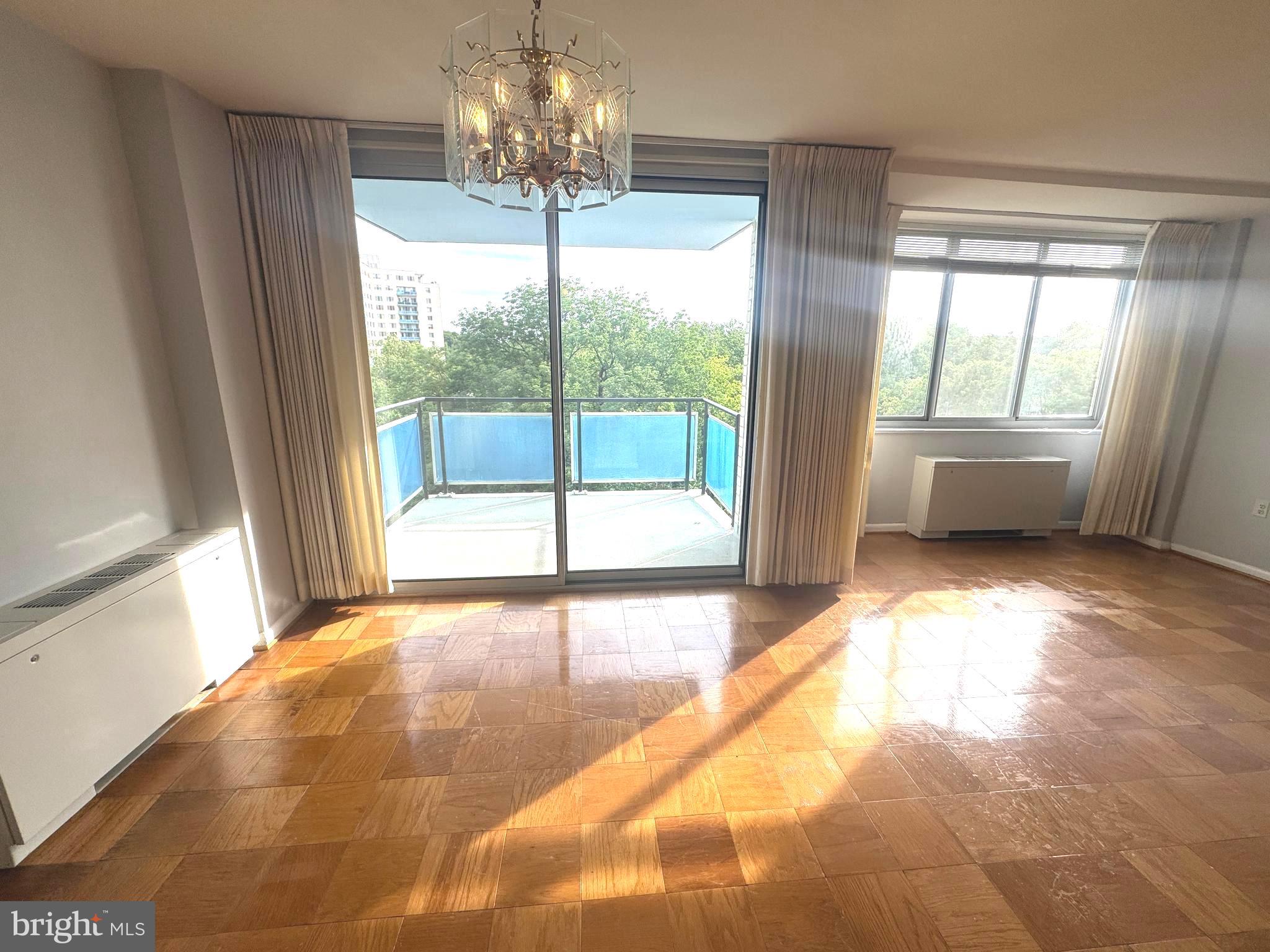 GROSVENOR PARK - Residential