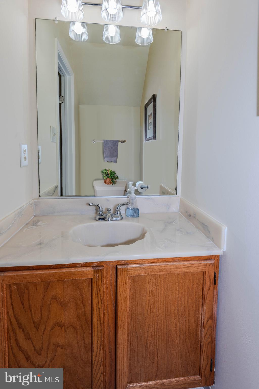 CROFTON MEADOWS - Residential