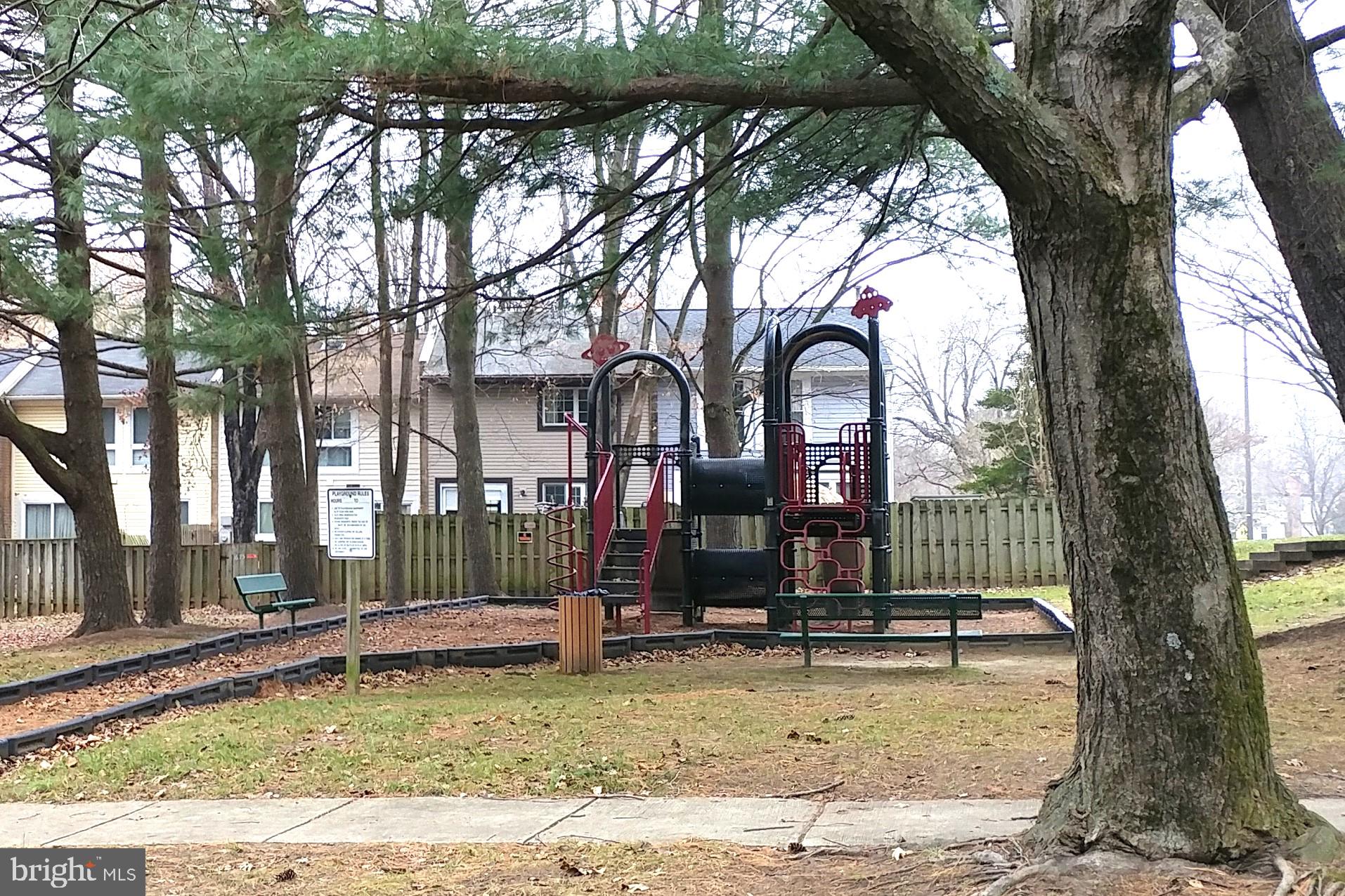 CROFTON MEADOWS - Residential