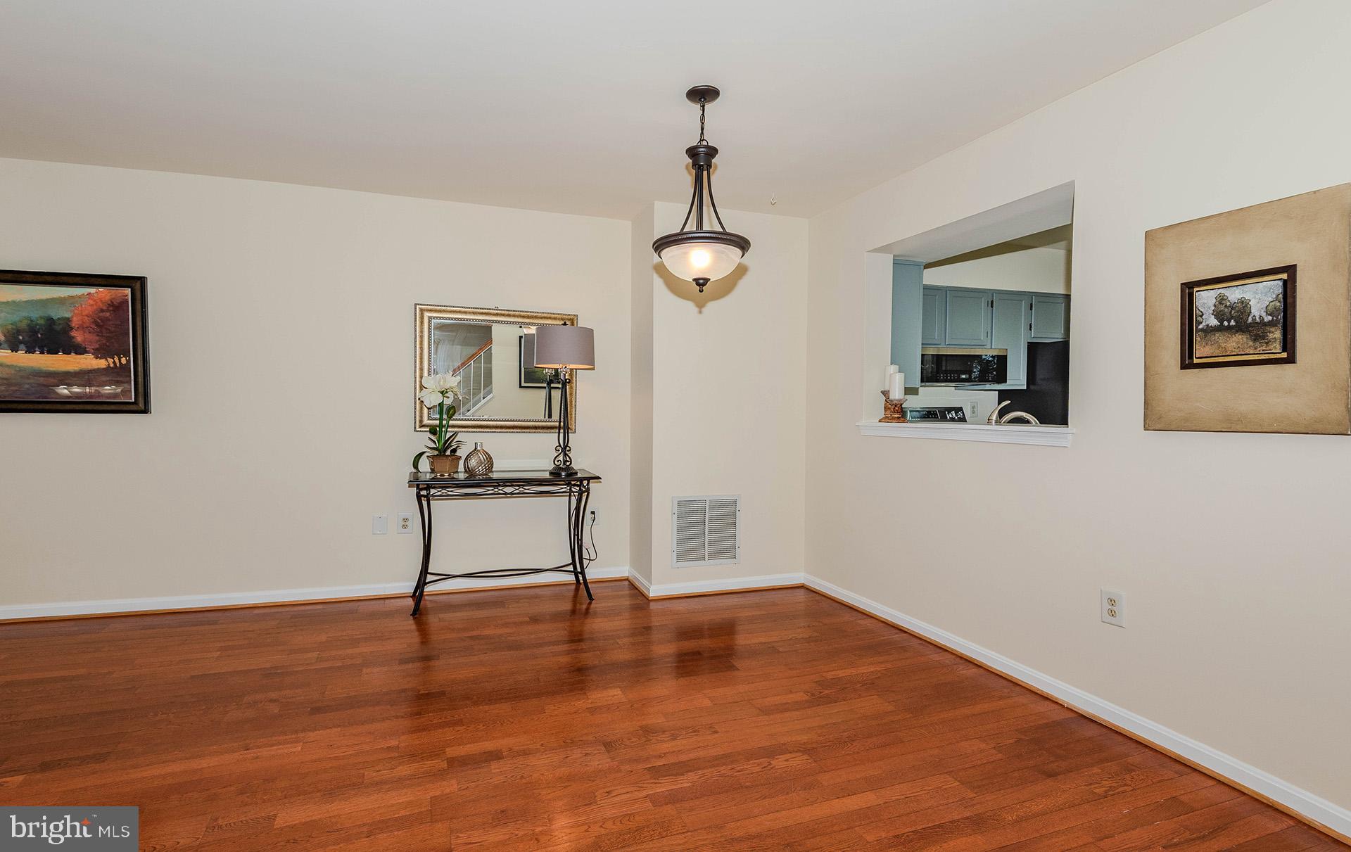 CROFTON MEADOWS - Residential