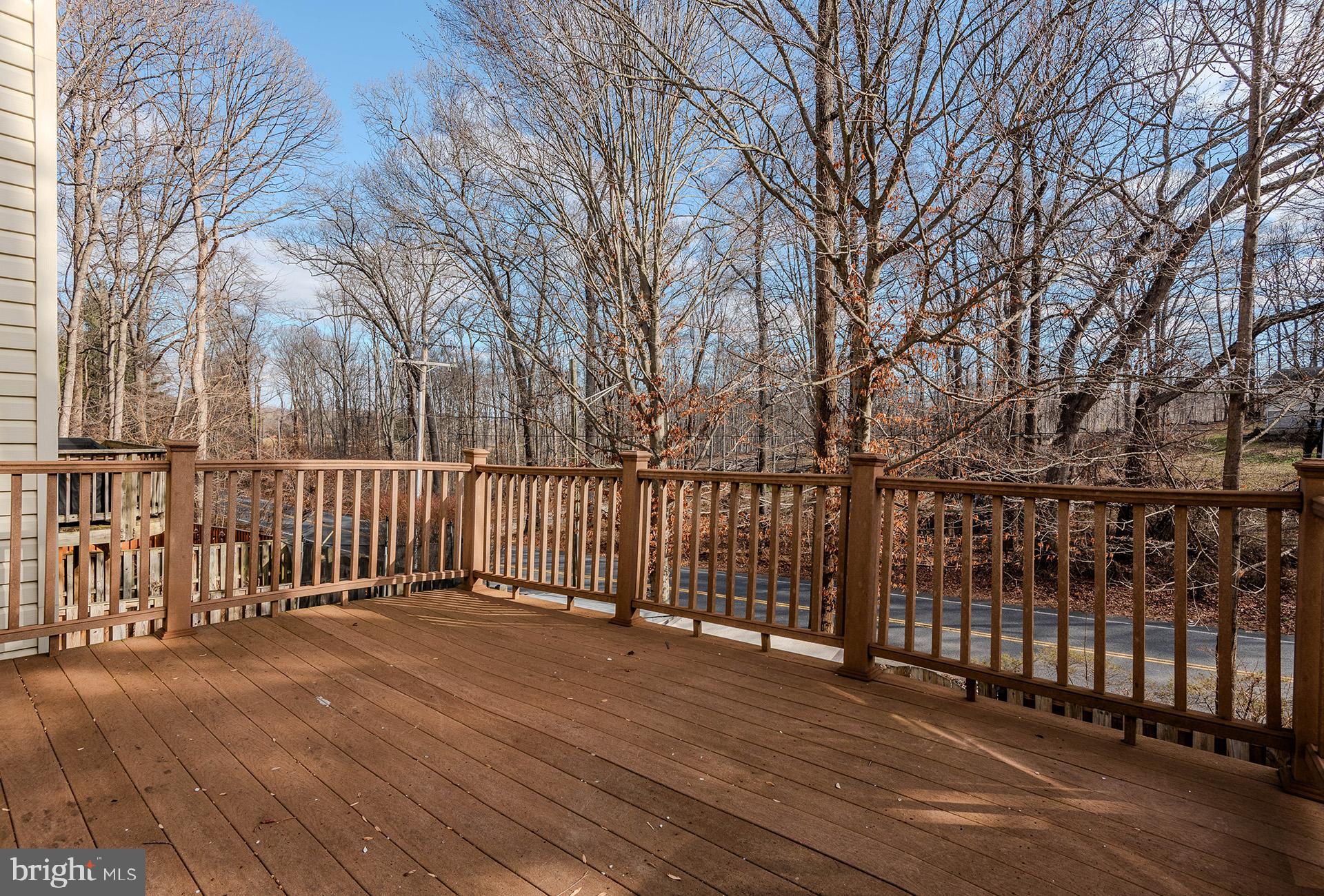 CROFTON MEADOWS - Residential