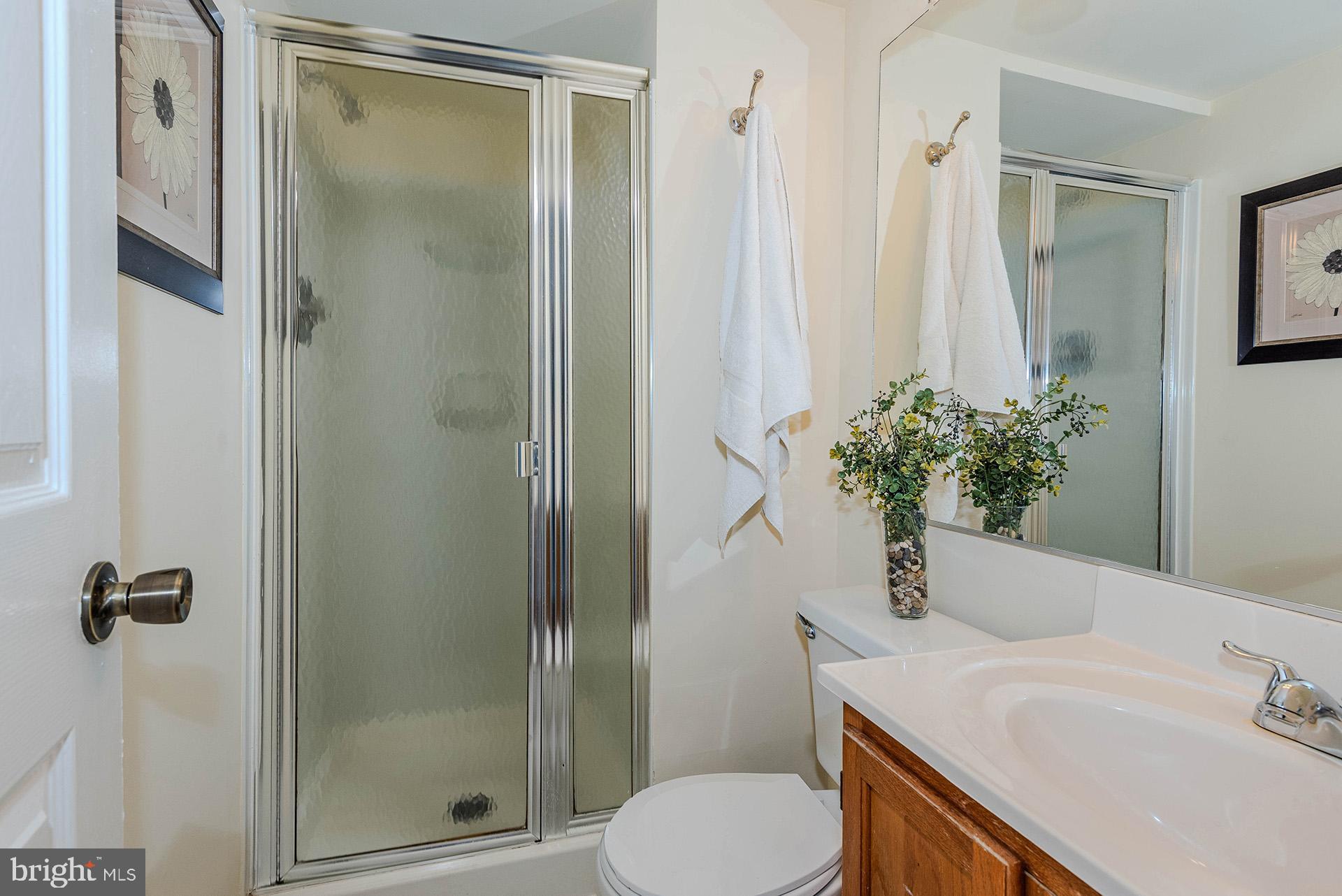 CROFTON MEADOWS - Residential