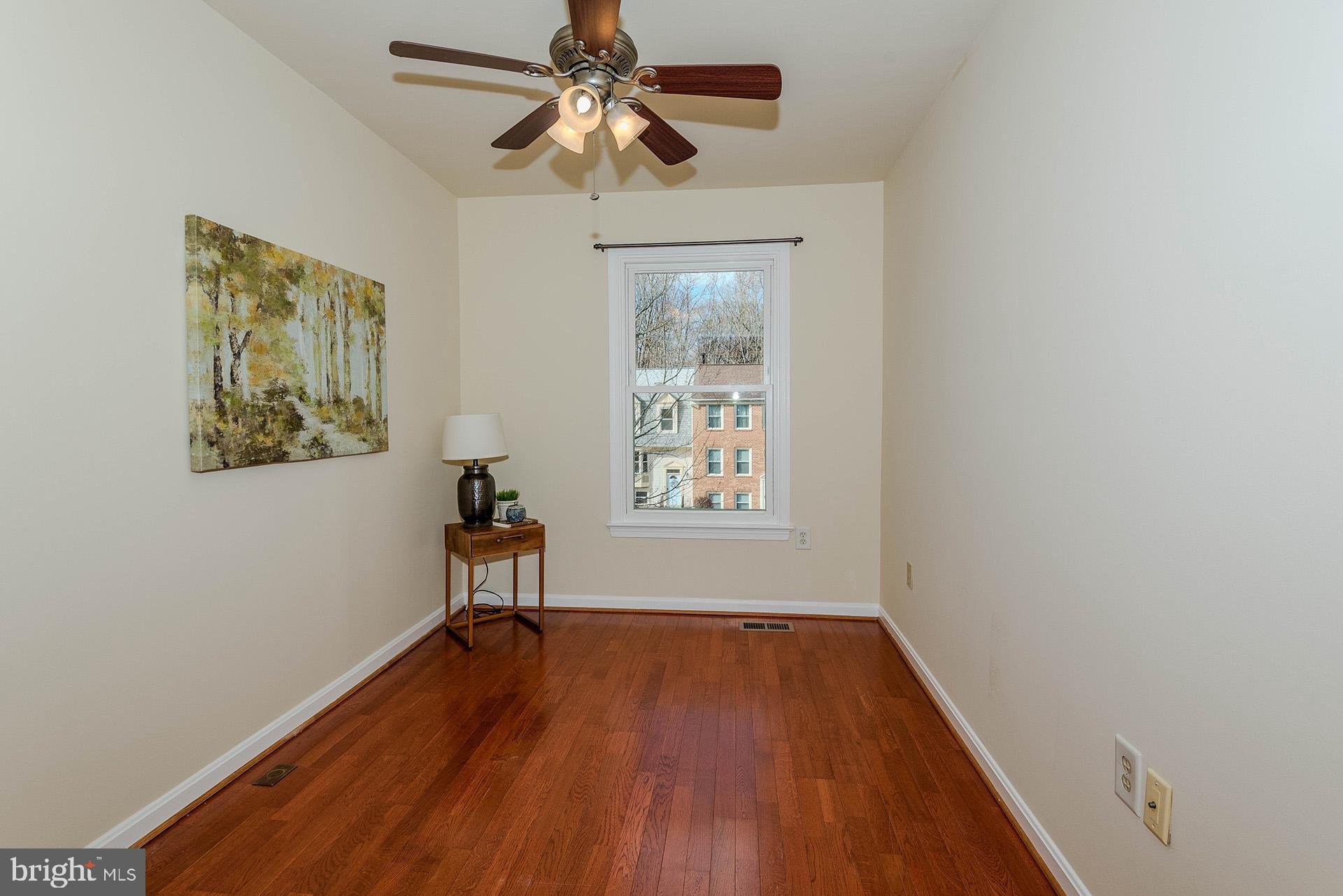 CROFTON MEADOWS - Residential