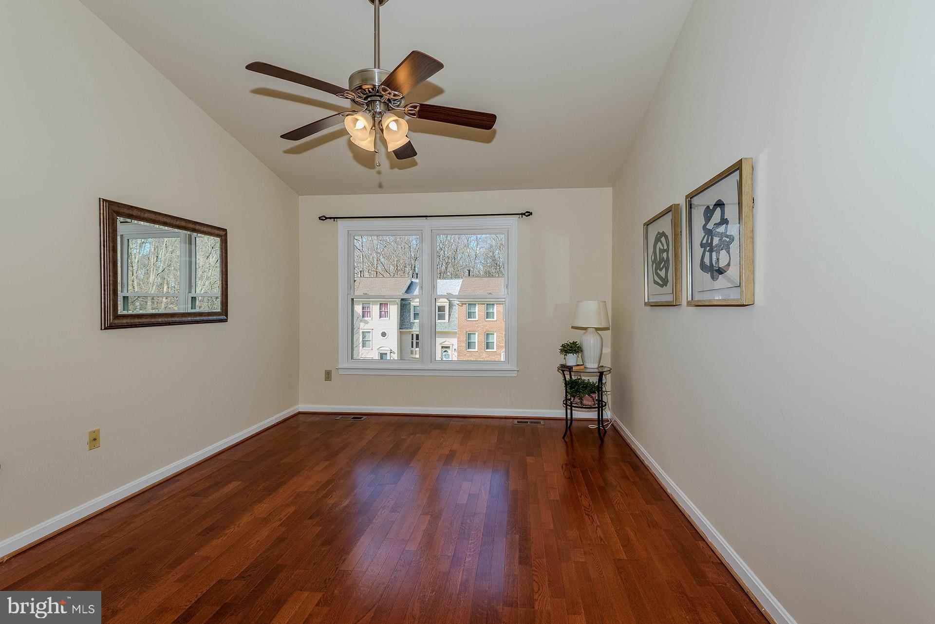 CROFTON MEADOWS - Residential