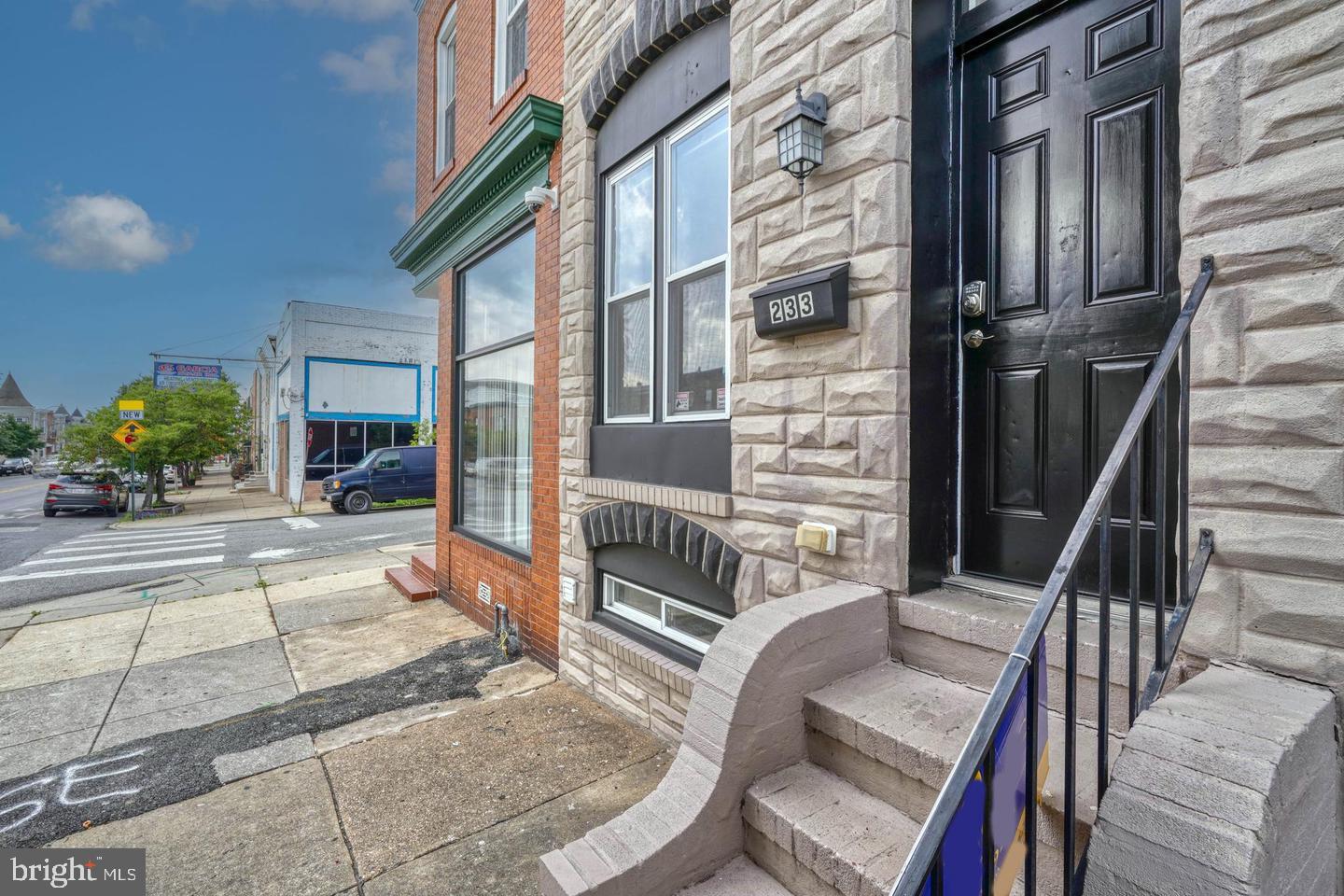 233 S HIGHLAND AVENUE