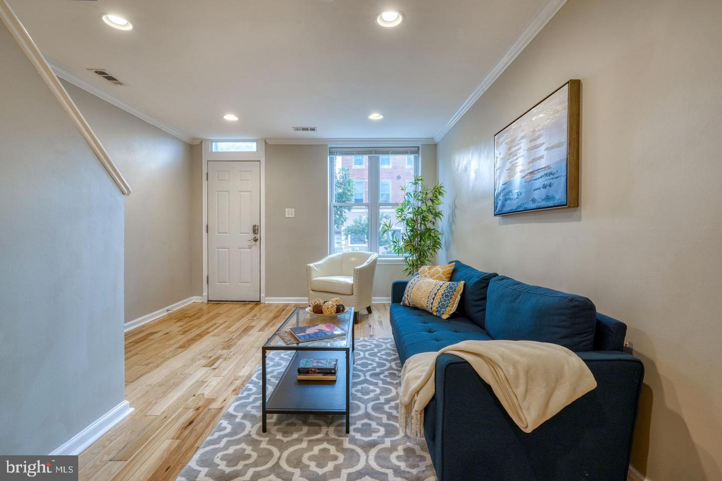 233 S HIGHLAND AVENUE