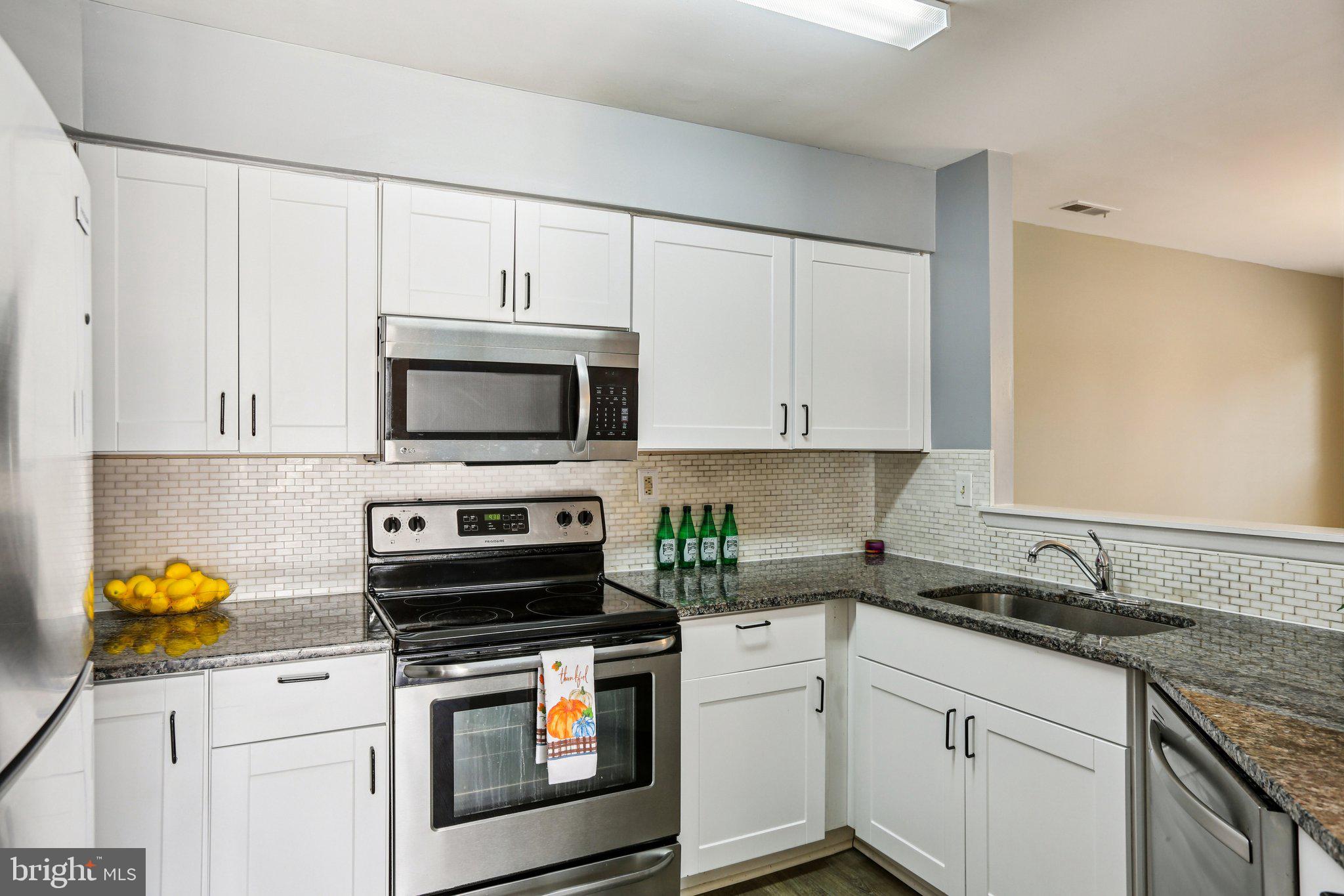 WOODLAND VILLAGE - Residential