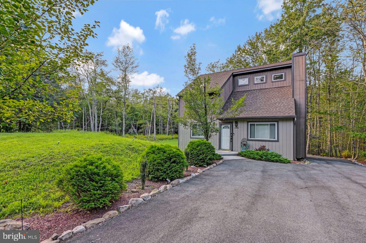 POCONO FARMS EAST - Residential