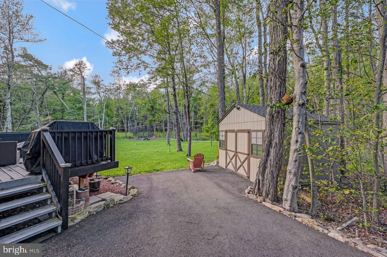 POCONO FARMS EAST - Residential