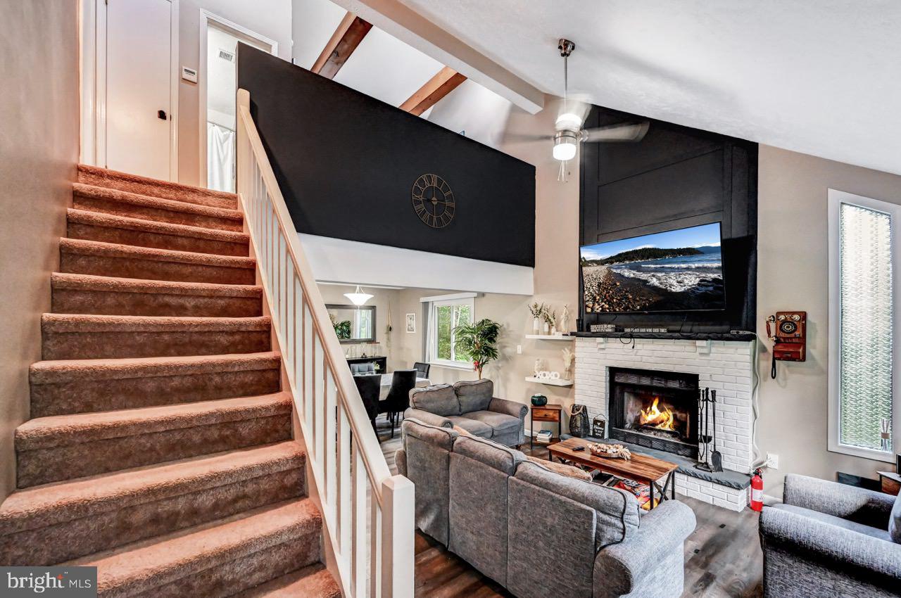 POCONO FARMS EAST - Residential