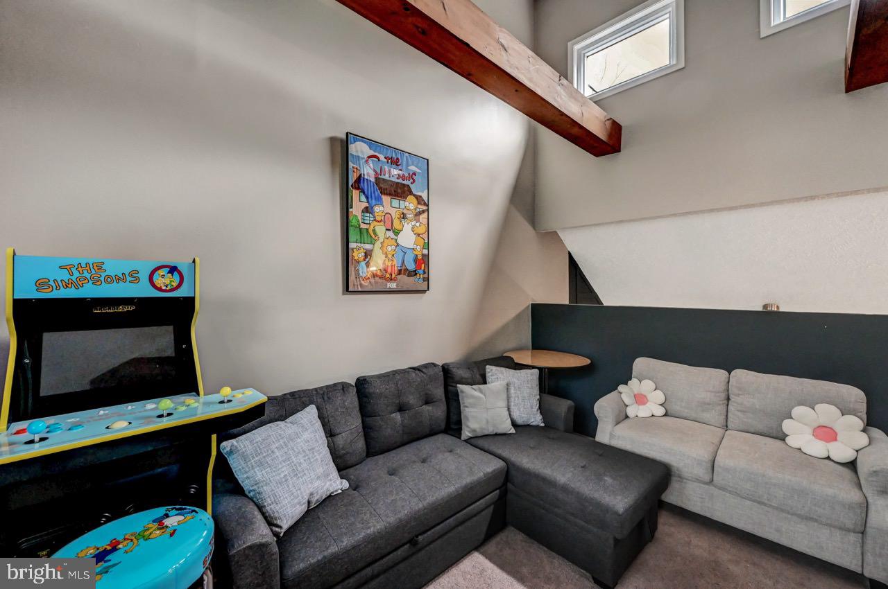 POCONO FARMS EAST - Residential