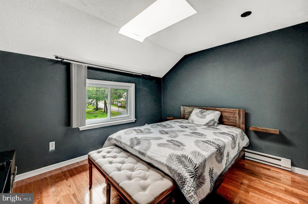 POCONO FARMS EAST - Residential