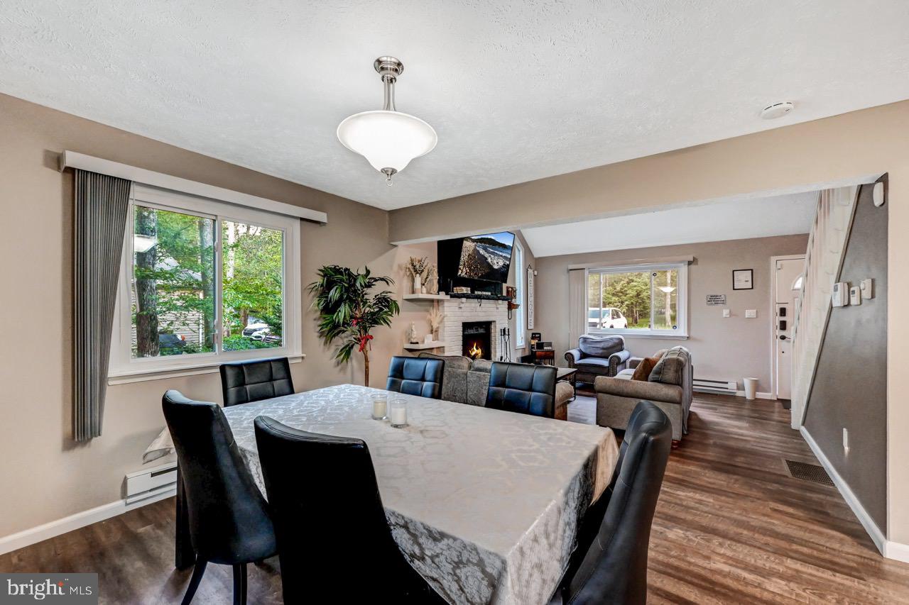 POCONO FARMS EAST - Residential