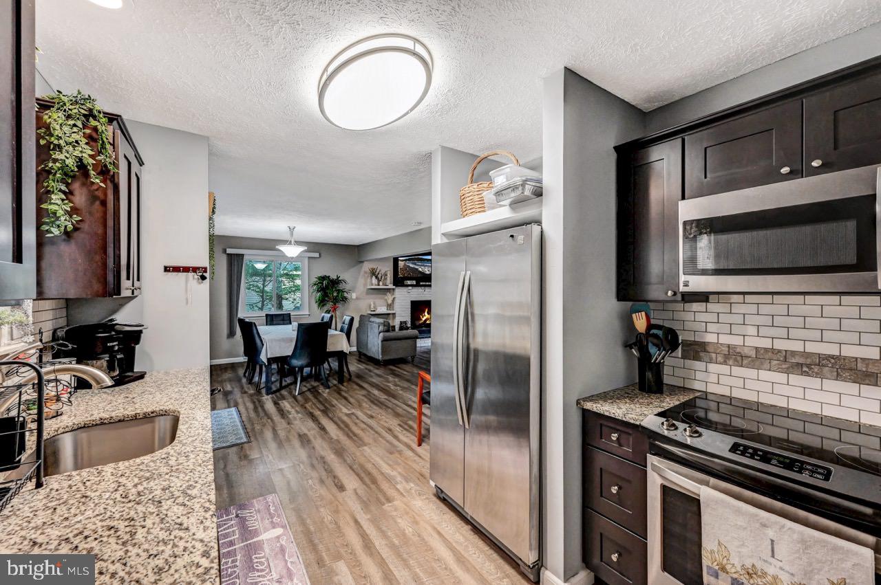 POCONO FARMS EAST - Residential