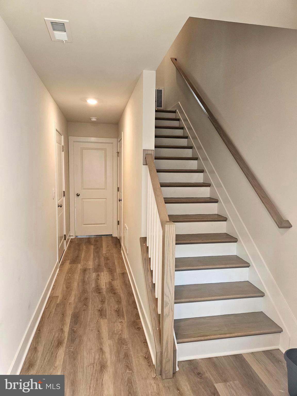 ABRAMS CROSSING - Residential Lease