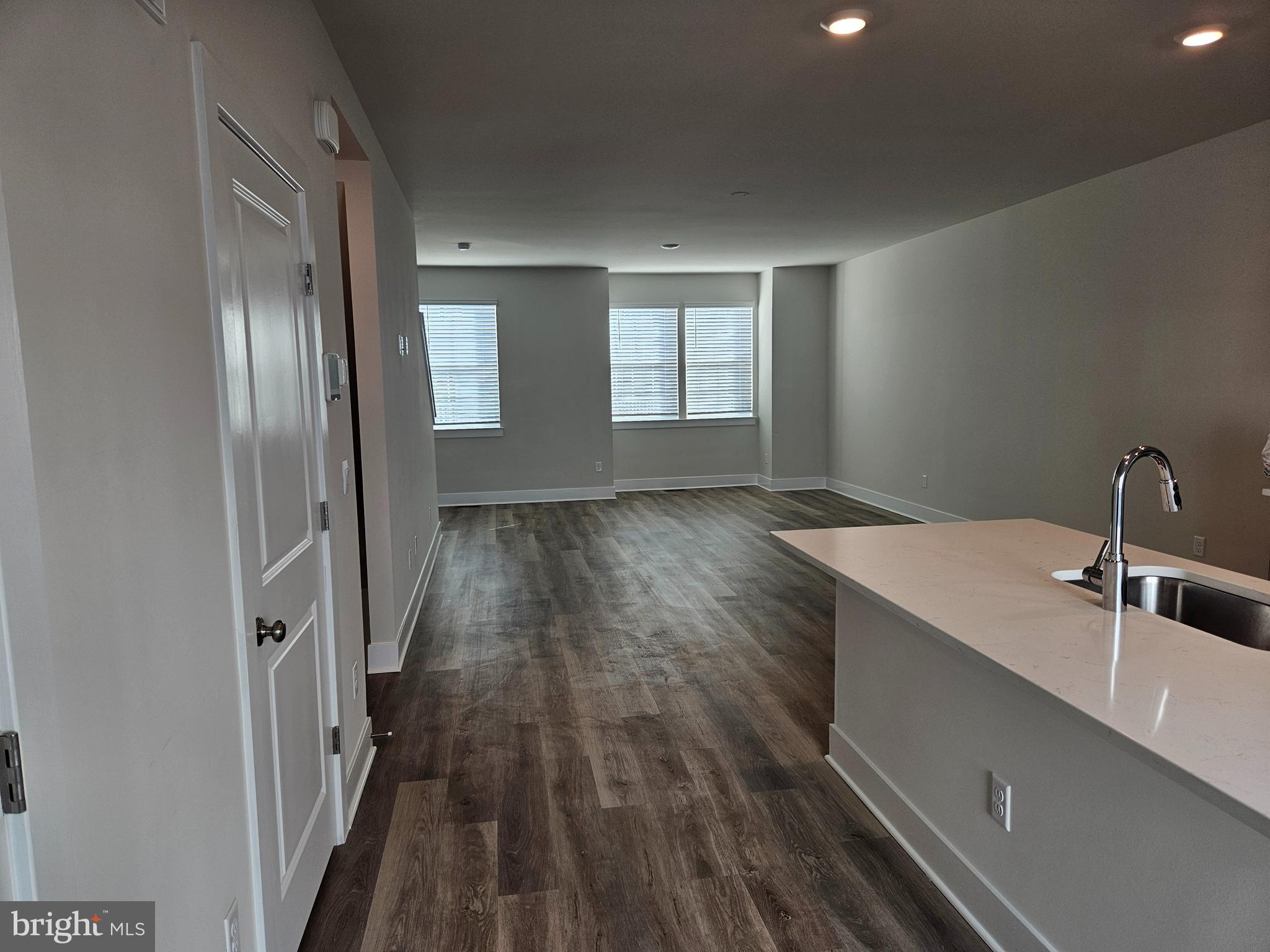 ABRAMS CROSSING - Residential Lease