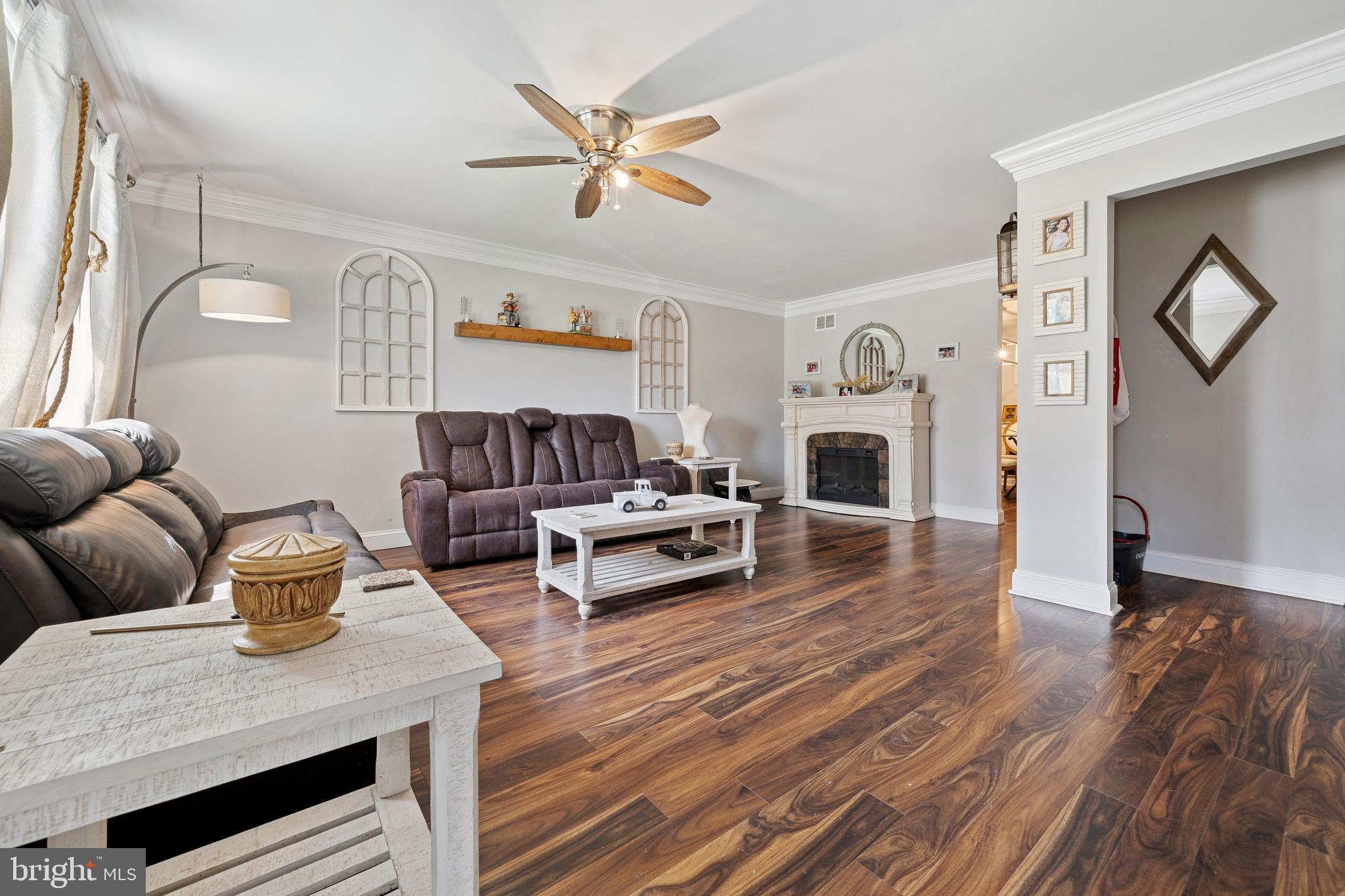 102 BARNEGAT BOULEVARD S