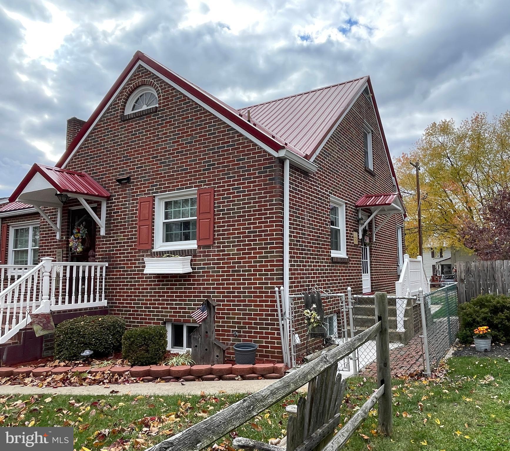 MAPLESIDE - Residential