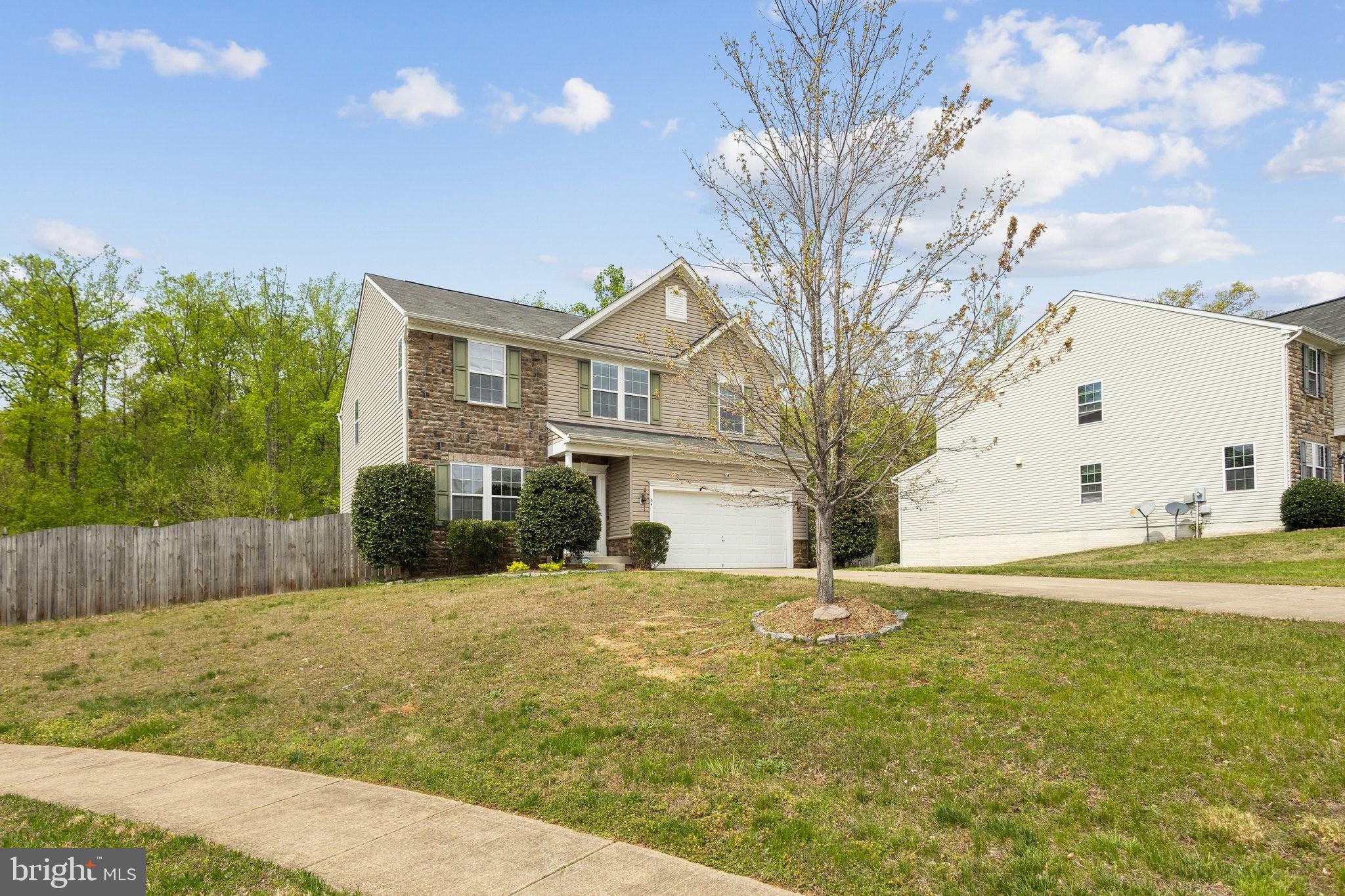 34 RUNYON DRIVE