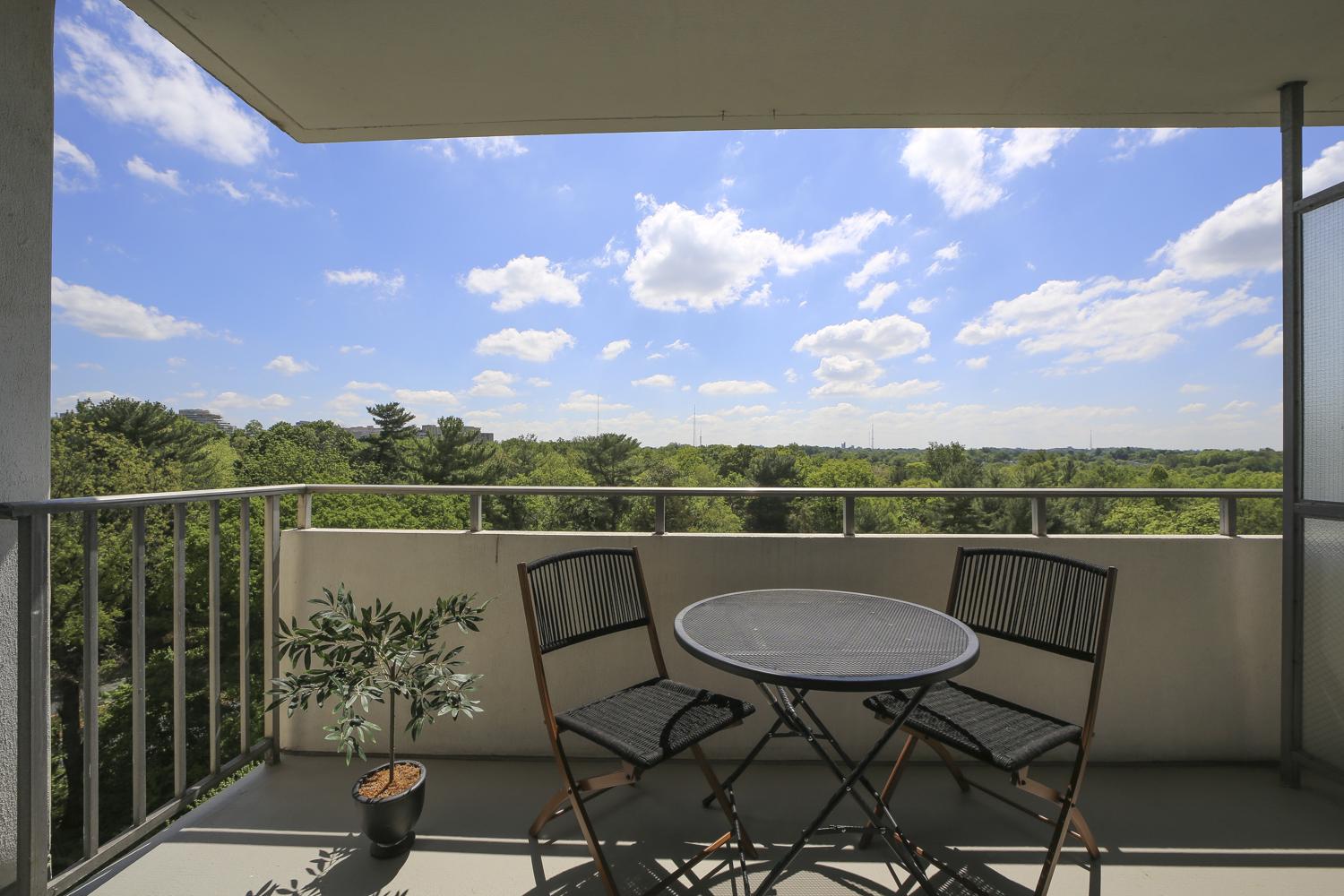 THE KENWOOD - Residential