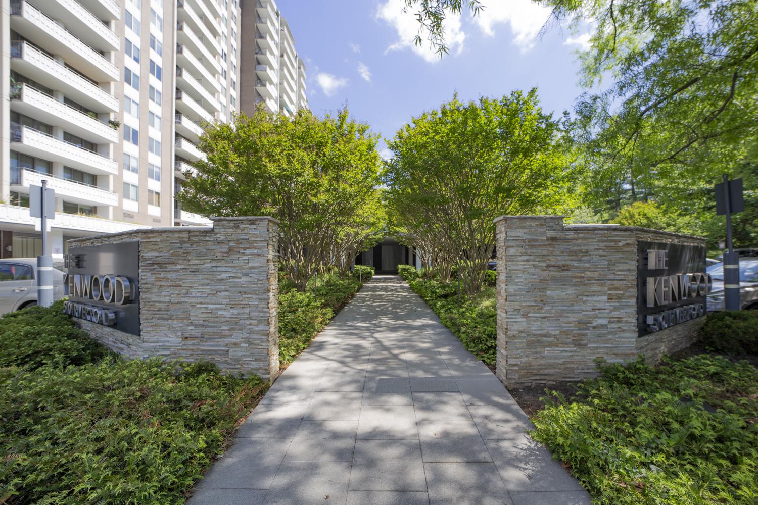 5101 RIVER ROAD 1116
