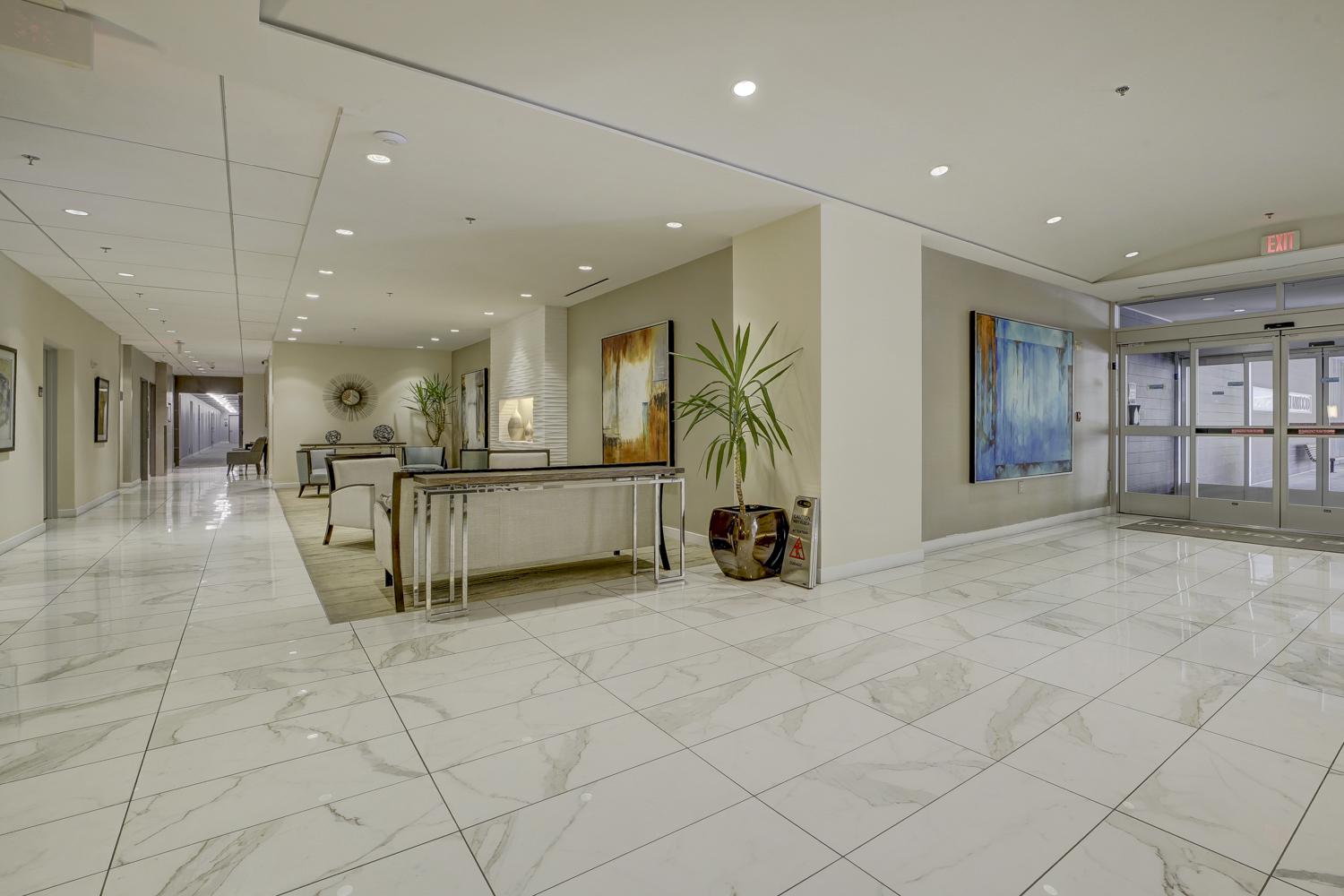 THE KENWOOD - Residential