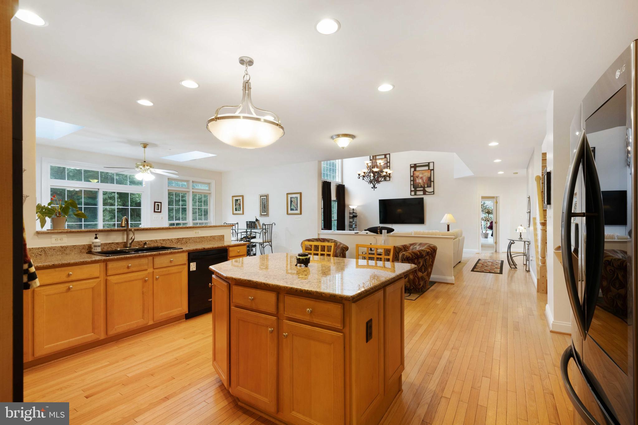 GREENSPRING AT COMPASS POINTE - Residential