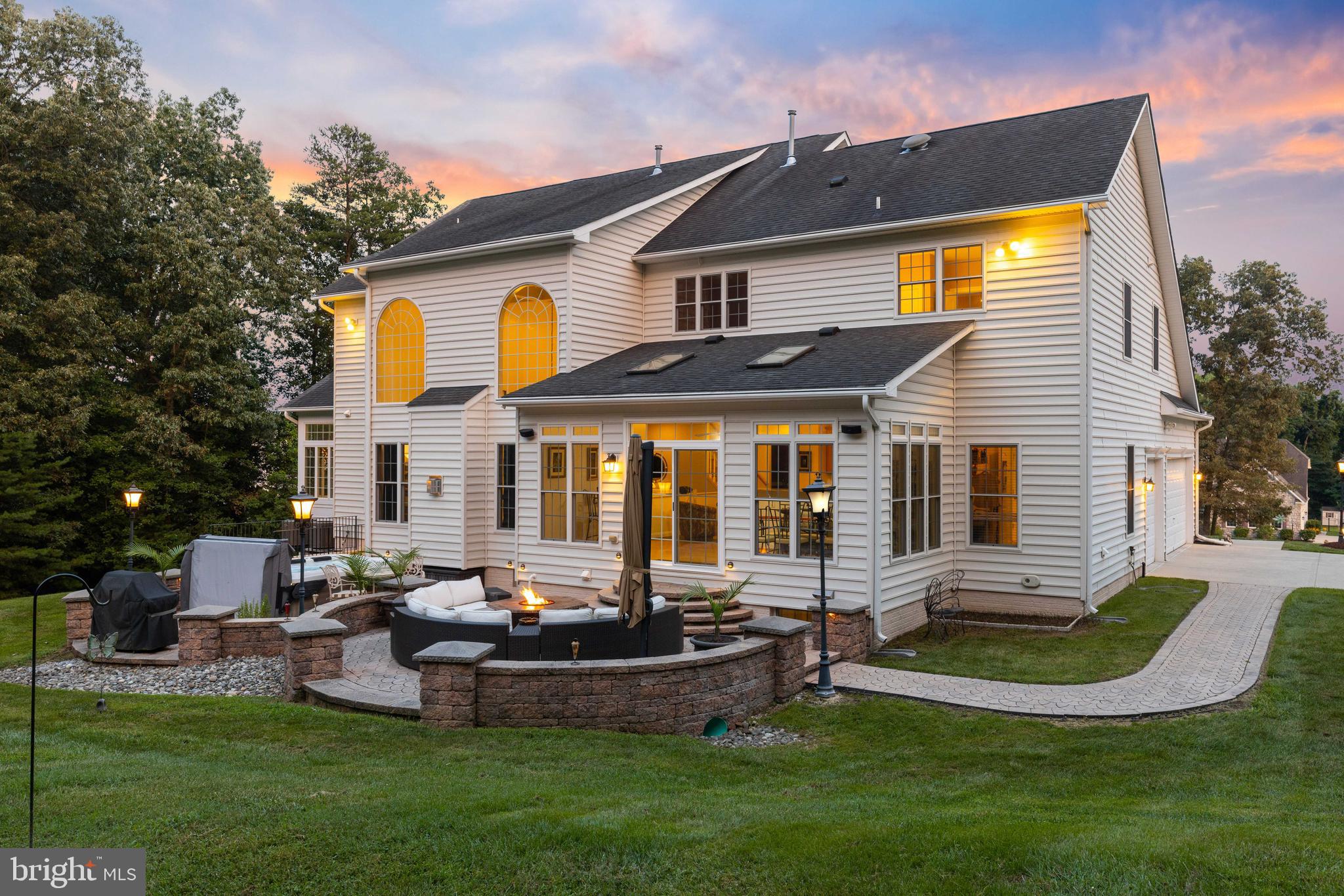 GREENSPRING AT COMPASS POINTE - Residential