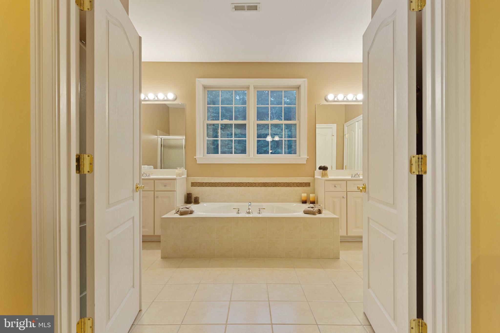 GREENSPRING AT COMPASS POINTE - Residential