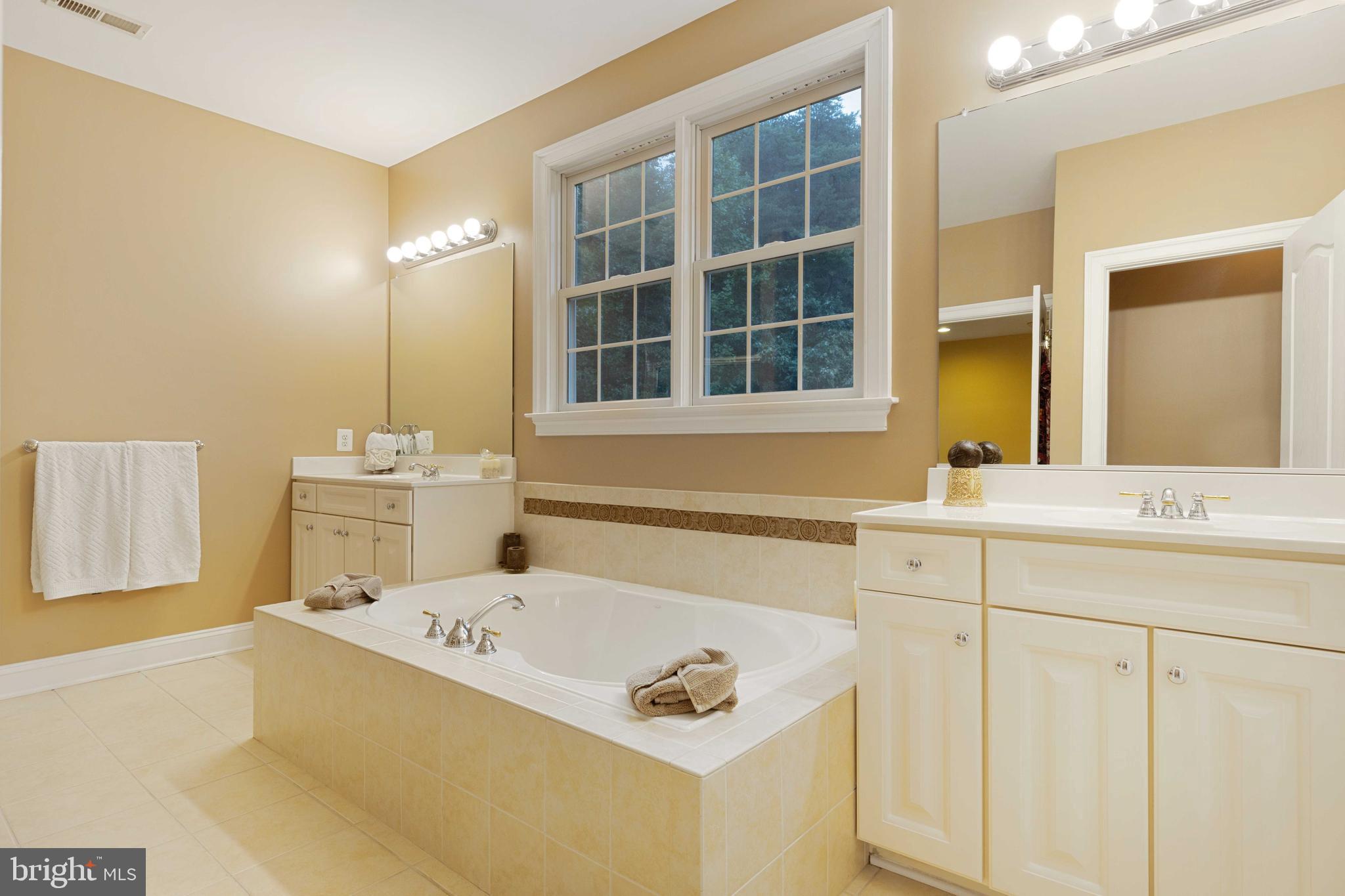 GREENSPRING AT COMPASS POINTE - Residential