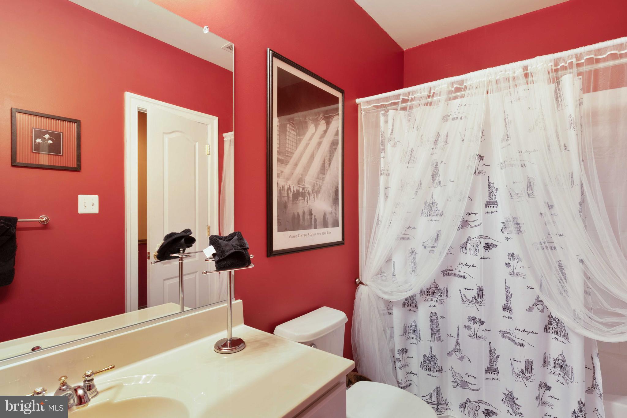 GREENSPRING AT COMPASS POINTE - Residential