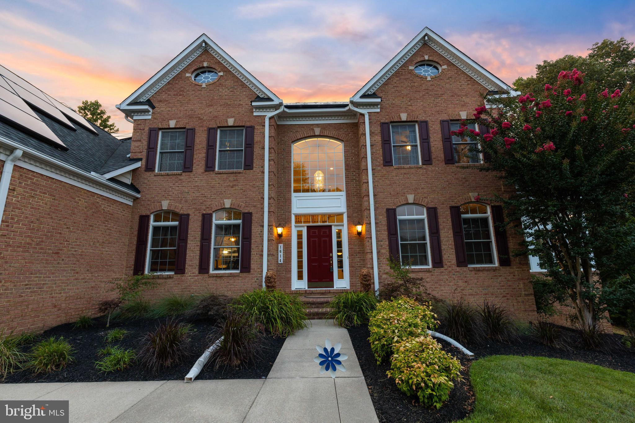 GREENSPRING AT COMPASS POINTE - Residential