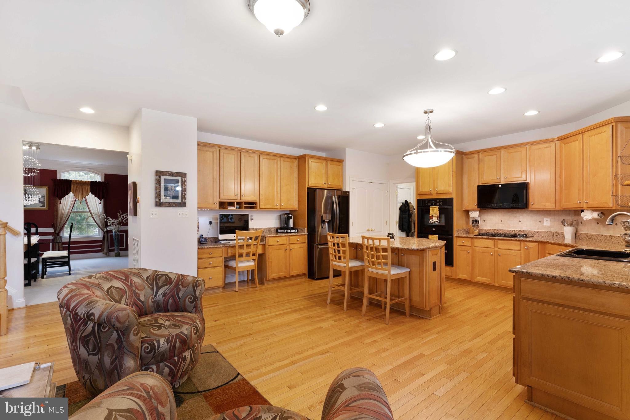 GREENSPRING AT COMPASS POINTE - Residential