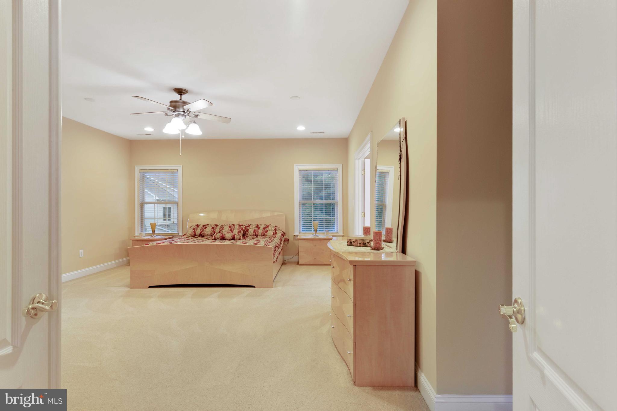 GREENSPRING AT COMPASS POINTE - Residential