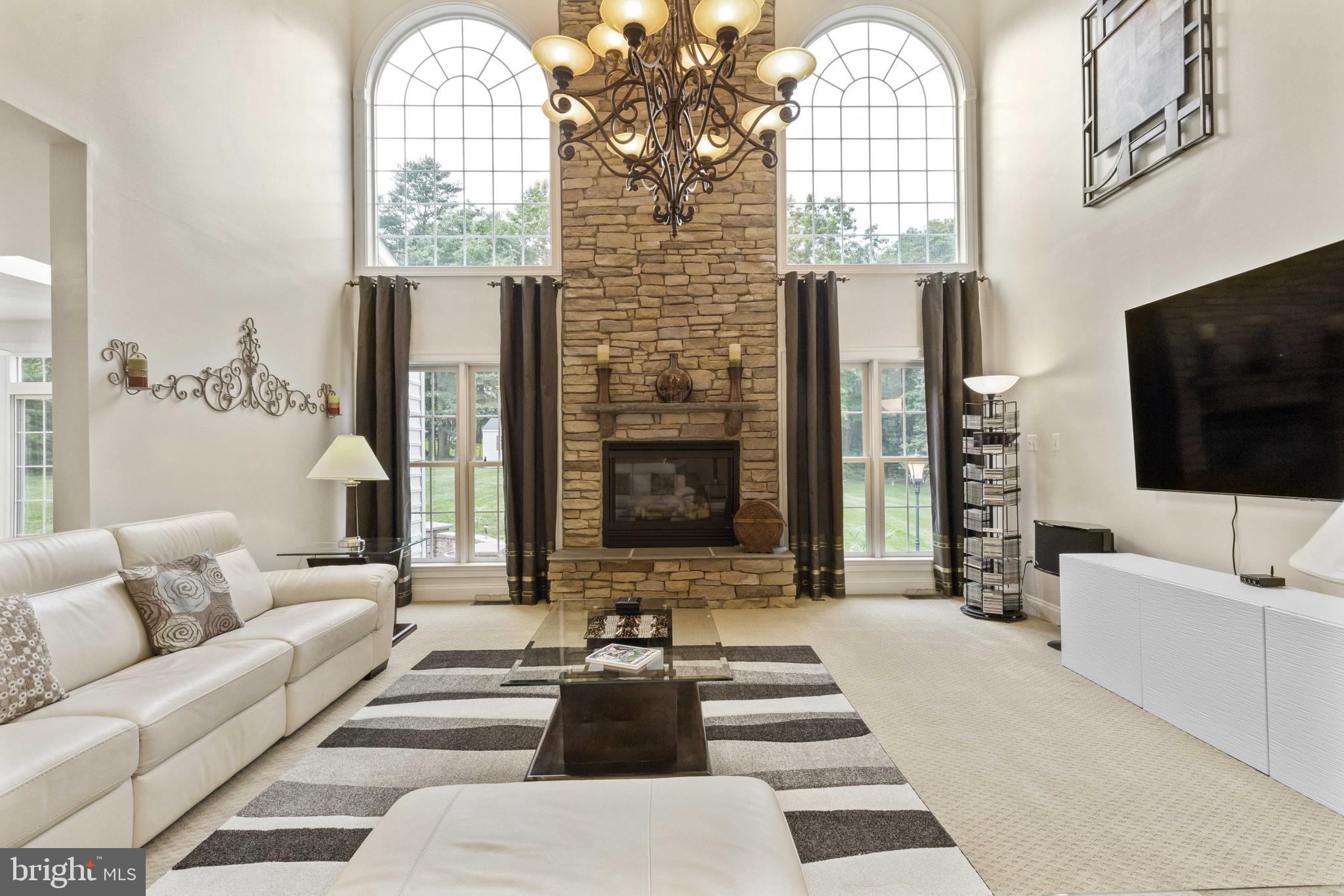 GREENSPRING AT COMPASS POINTE - Residential