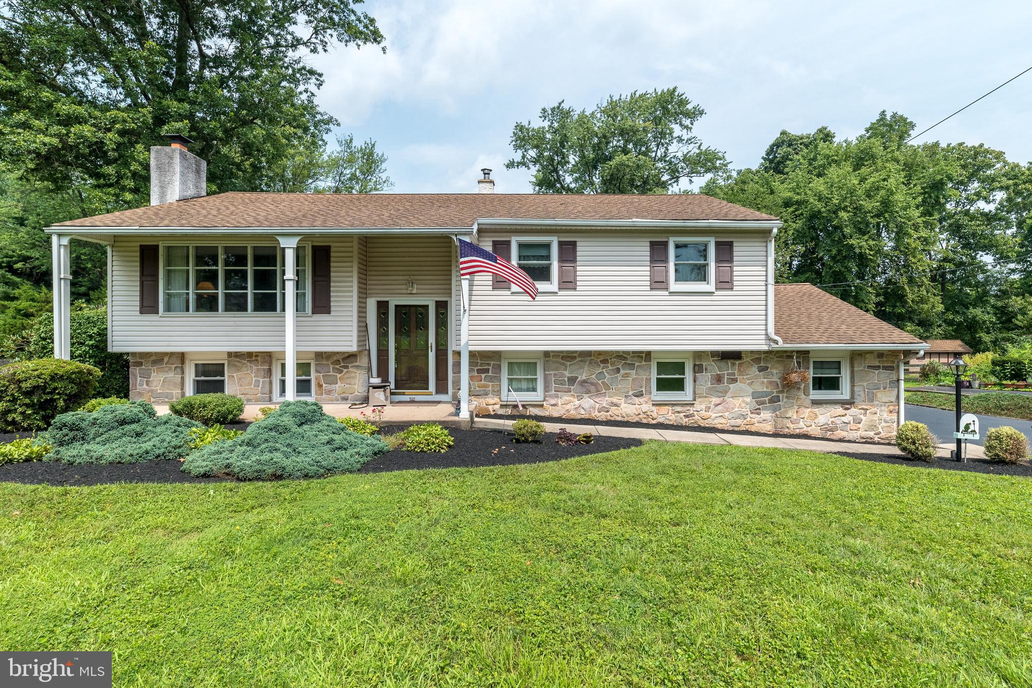 2301 WELSH DRIVE