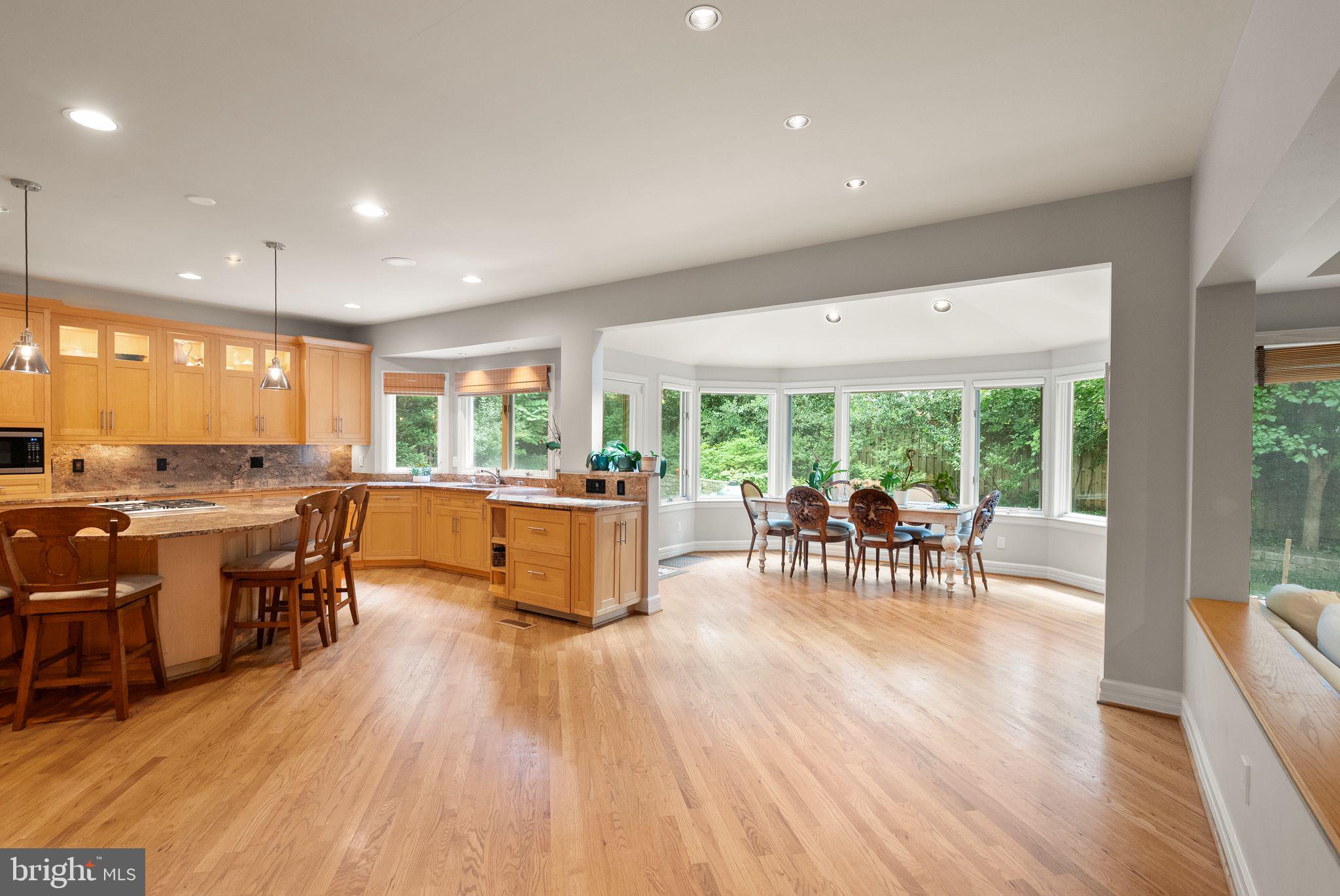 7016 WINTERBERRY LANE