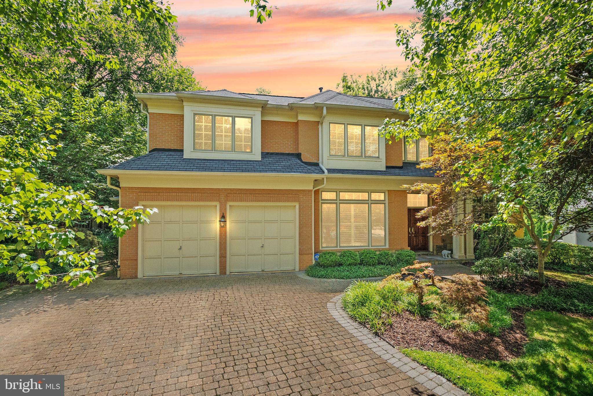 7016 WINTERBERRY LANE