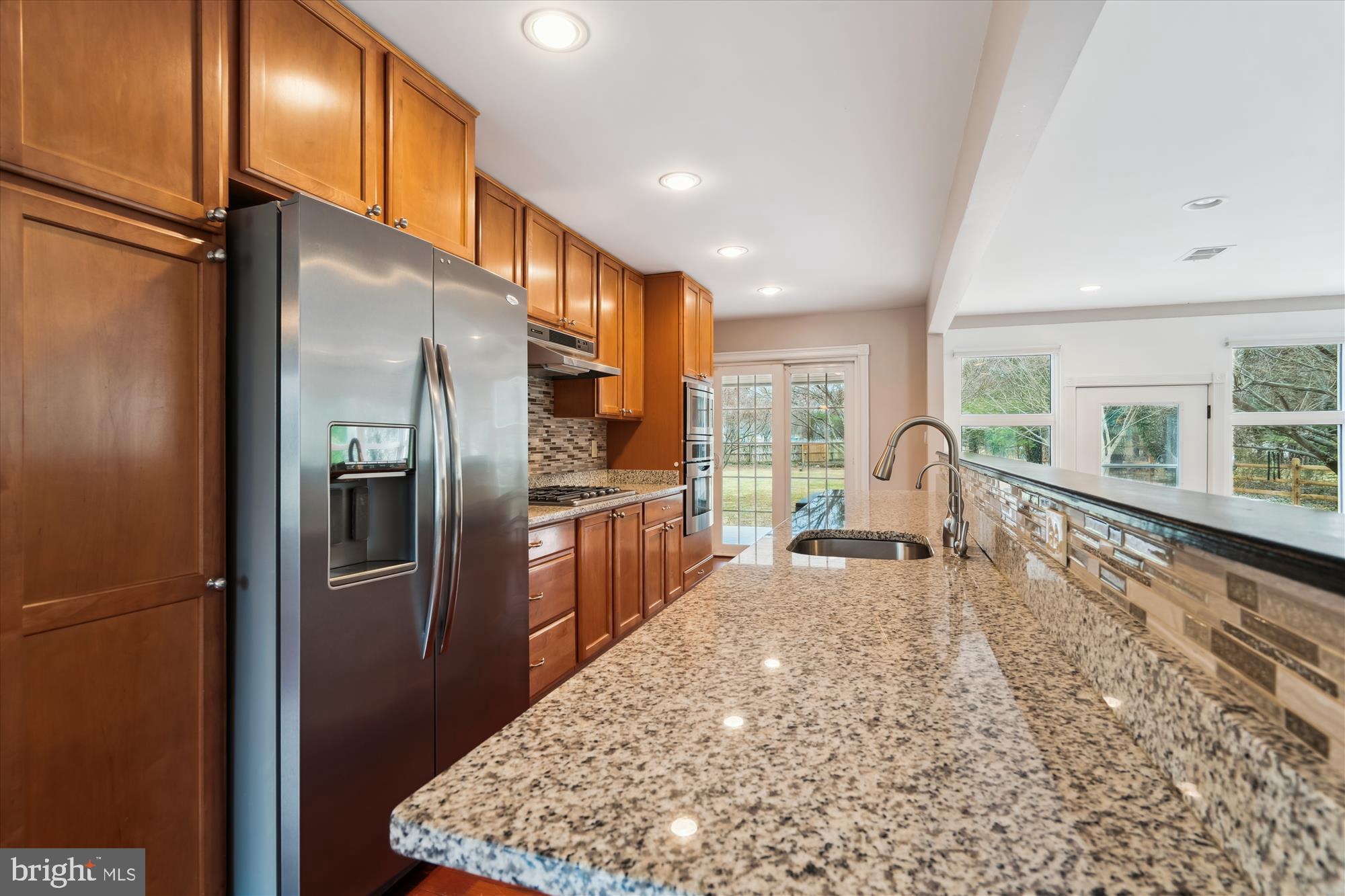 ROLLING HILLS - Residential