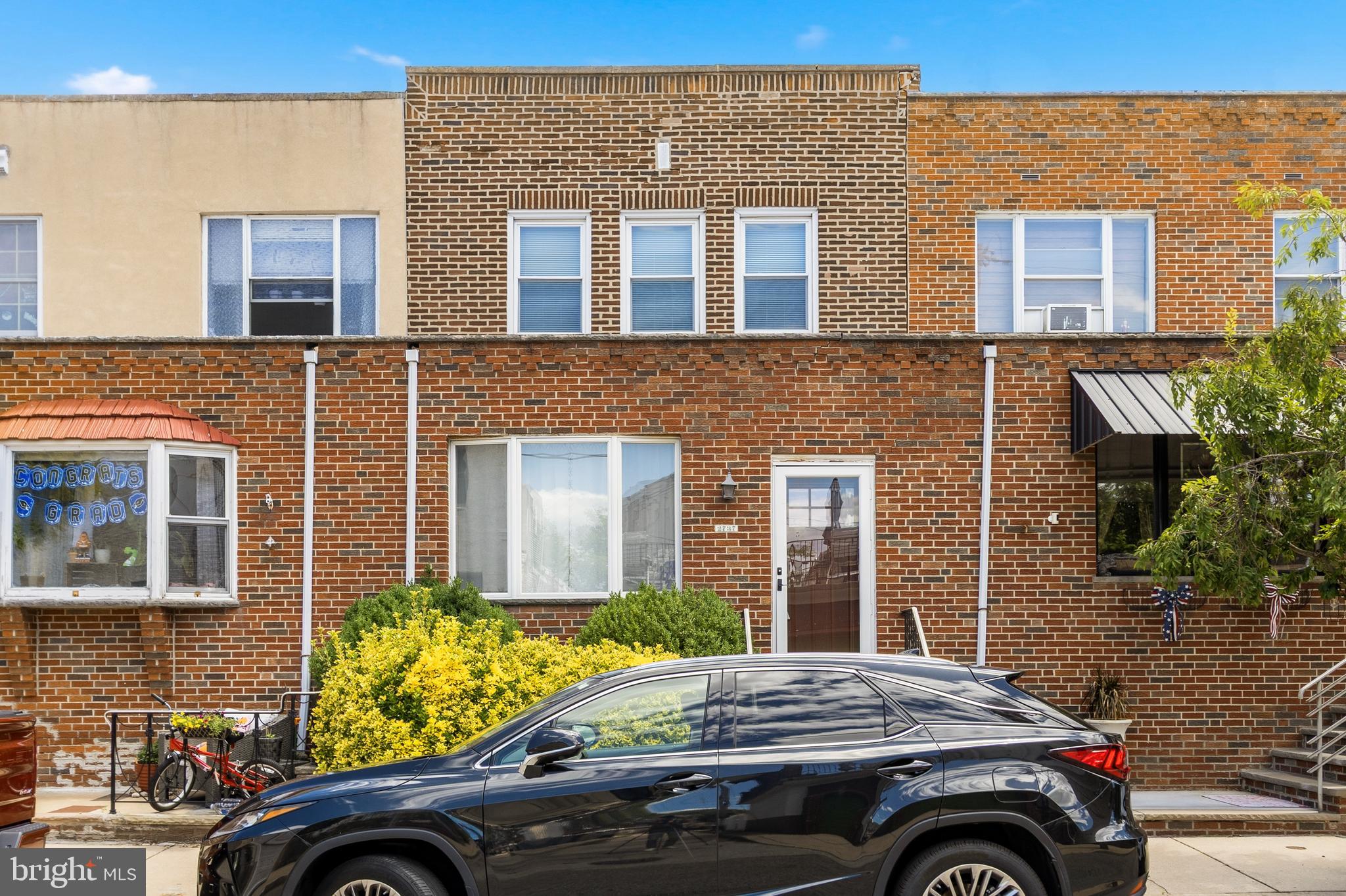 2737 S 12TH STREET