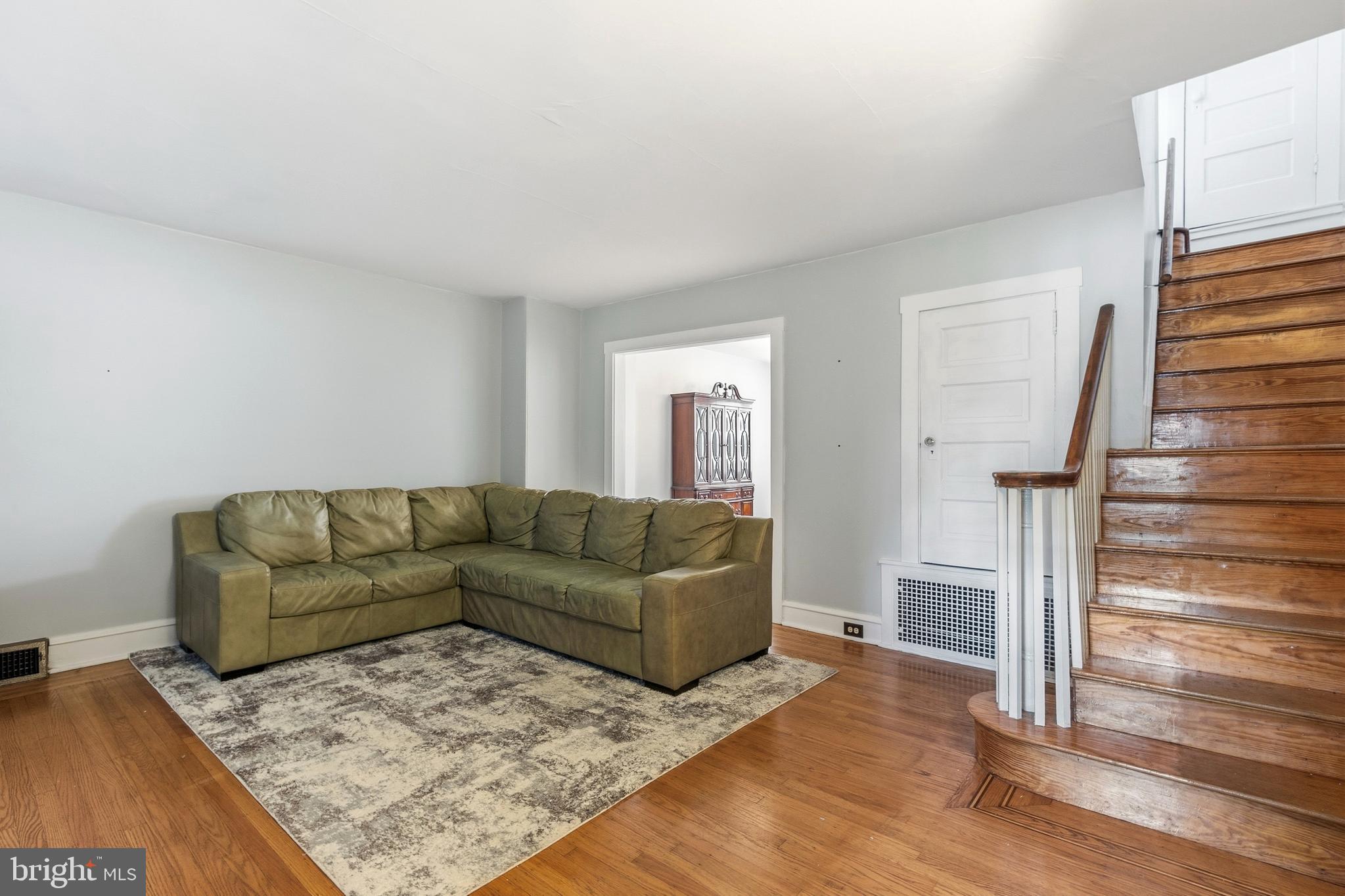 2737 S 12TH STREET