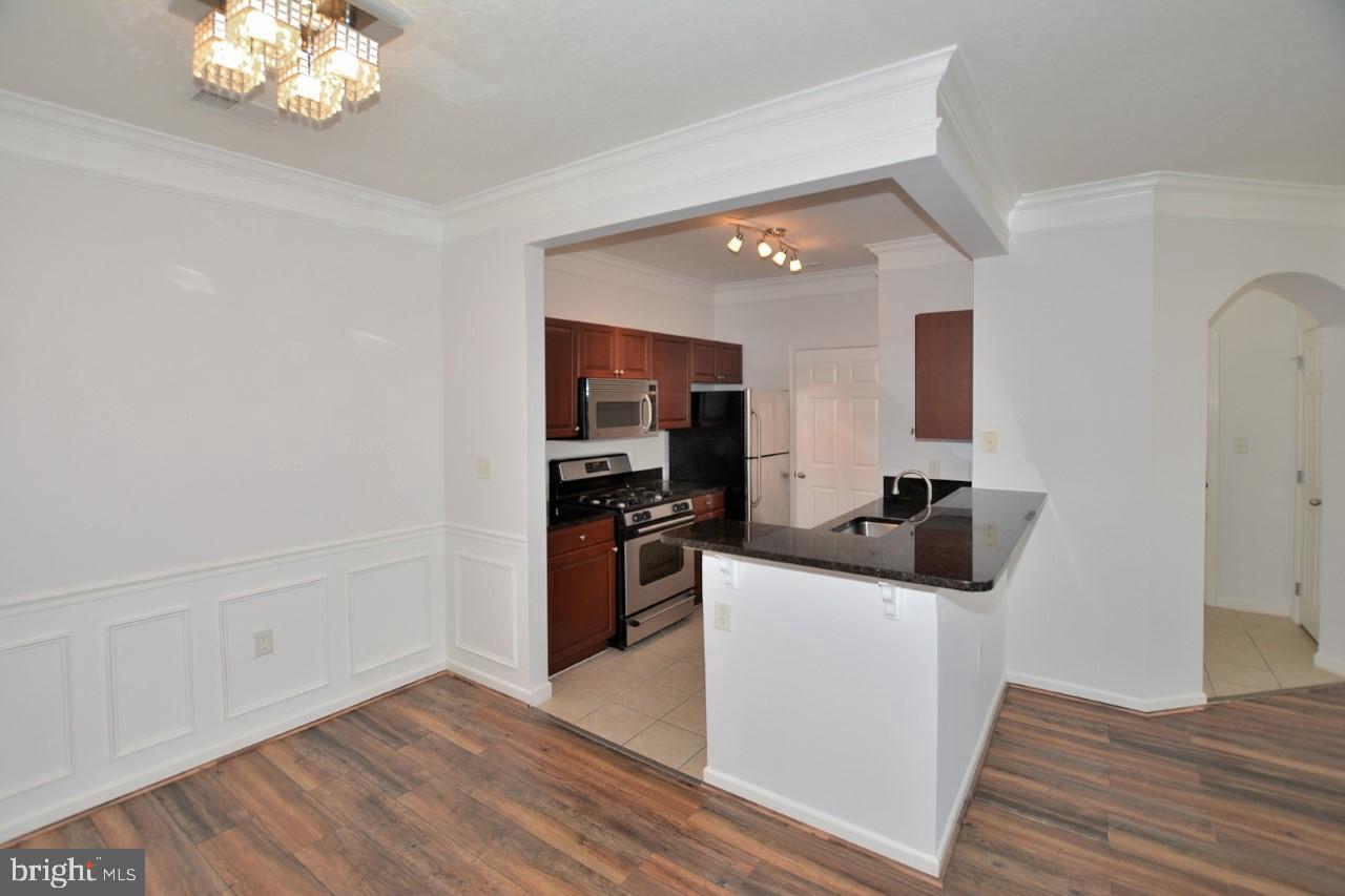 WESTCHESTER AT STRATFORD - Residential Lease