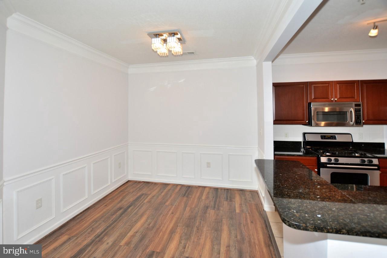 WESTCHESTER AT STRATFORD - Residential Lease