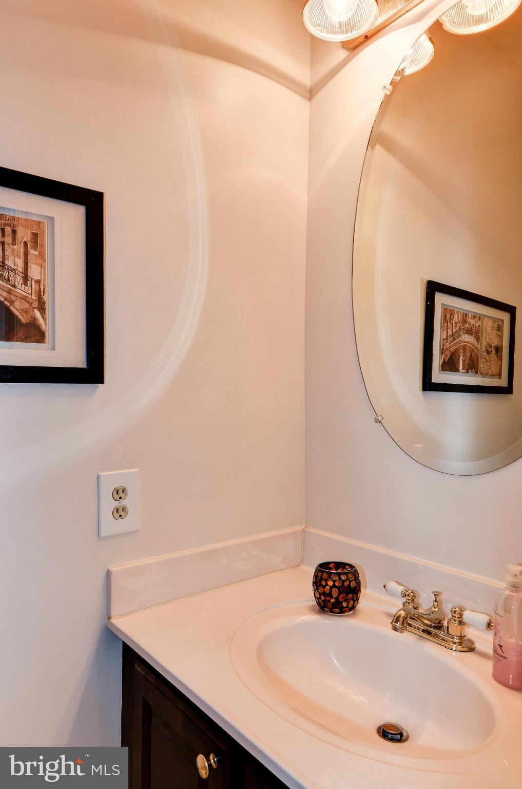 CROSSPOINTE - Residential