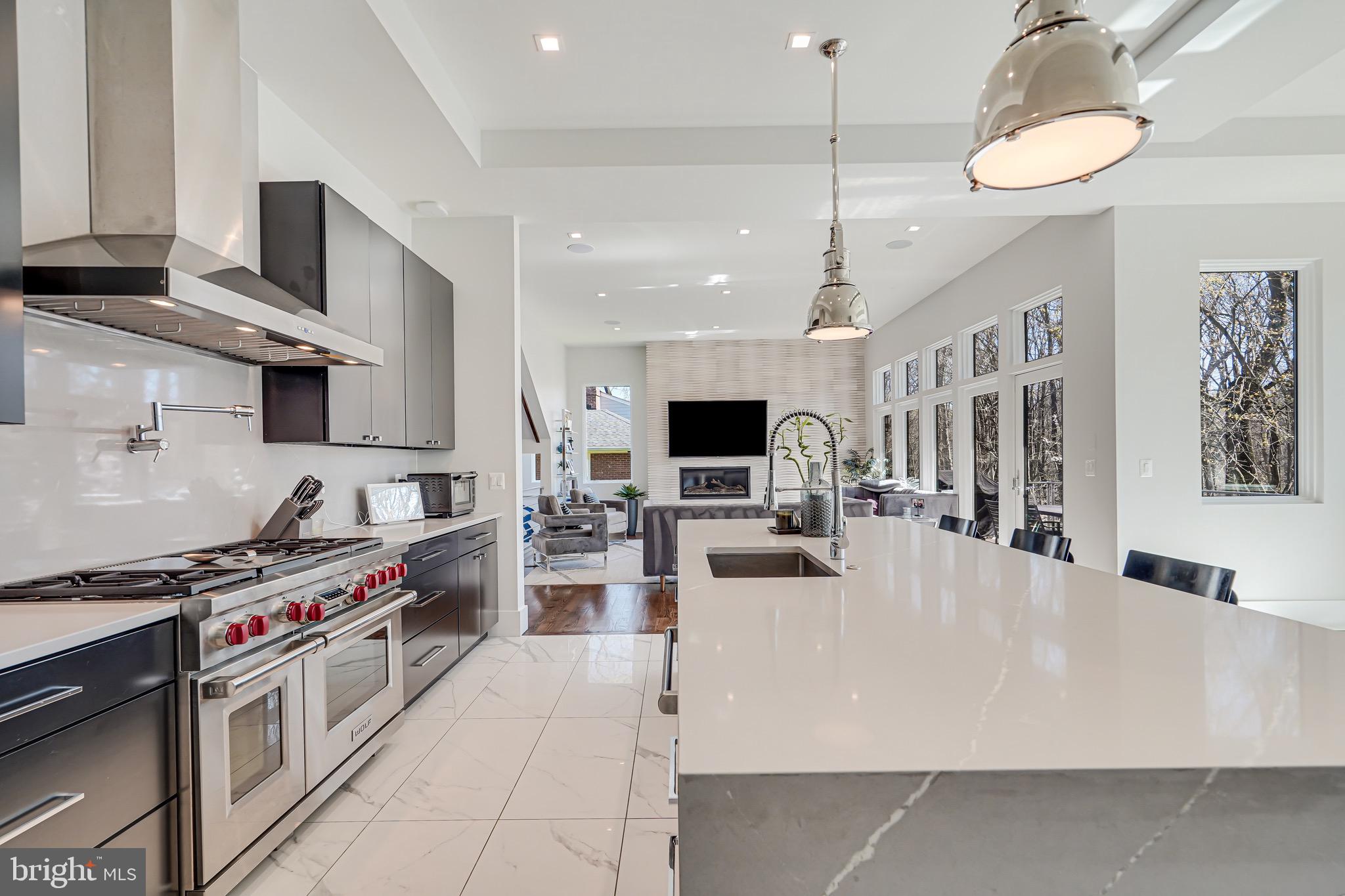 BELLEVUE FOREST - Residential