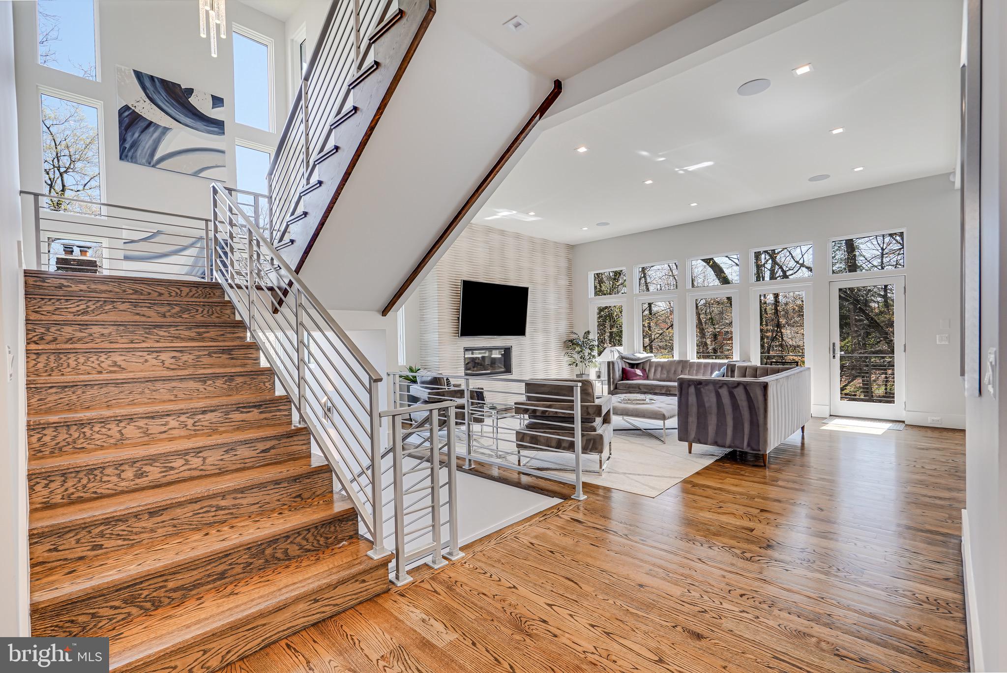 BELLEVUE FOREST - Residential