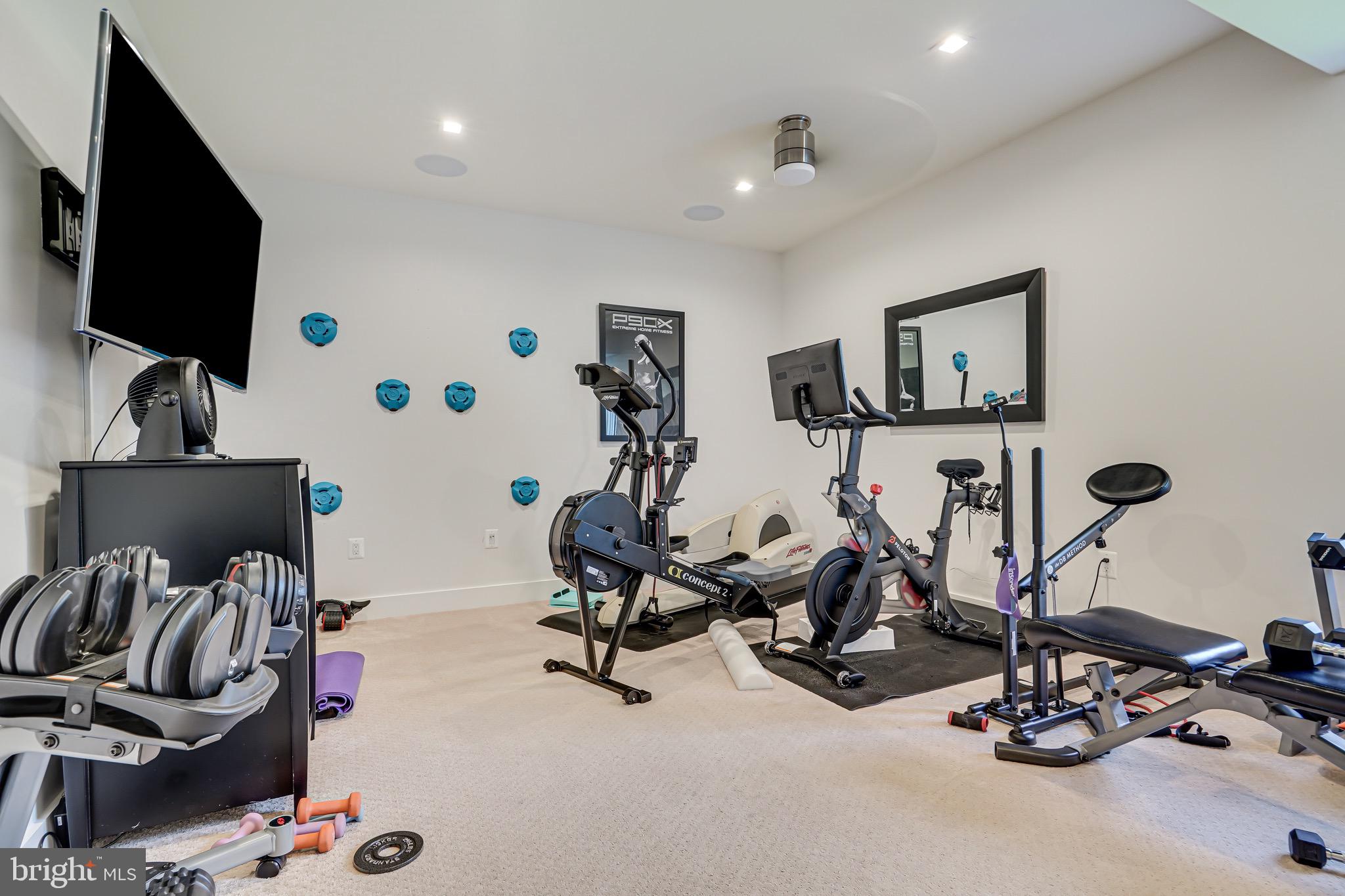 BELLEVUE FOREST - Residential